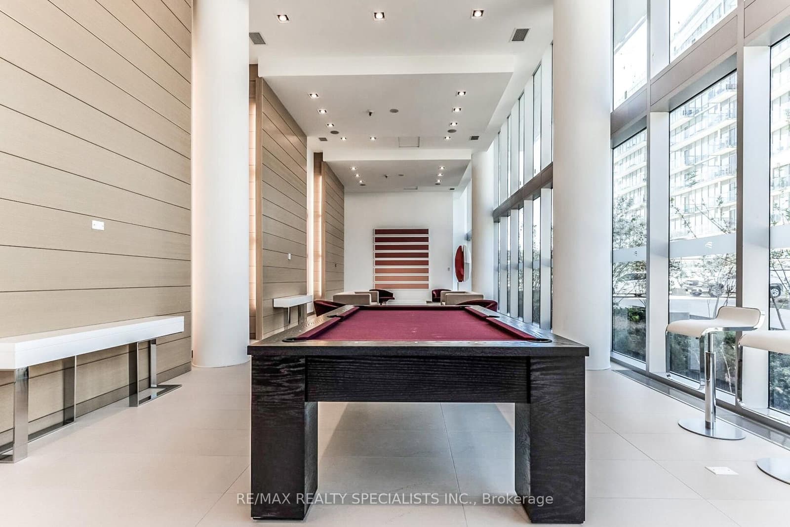 29 Queens Quay E, Unit 1118 thumbnail 36