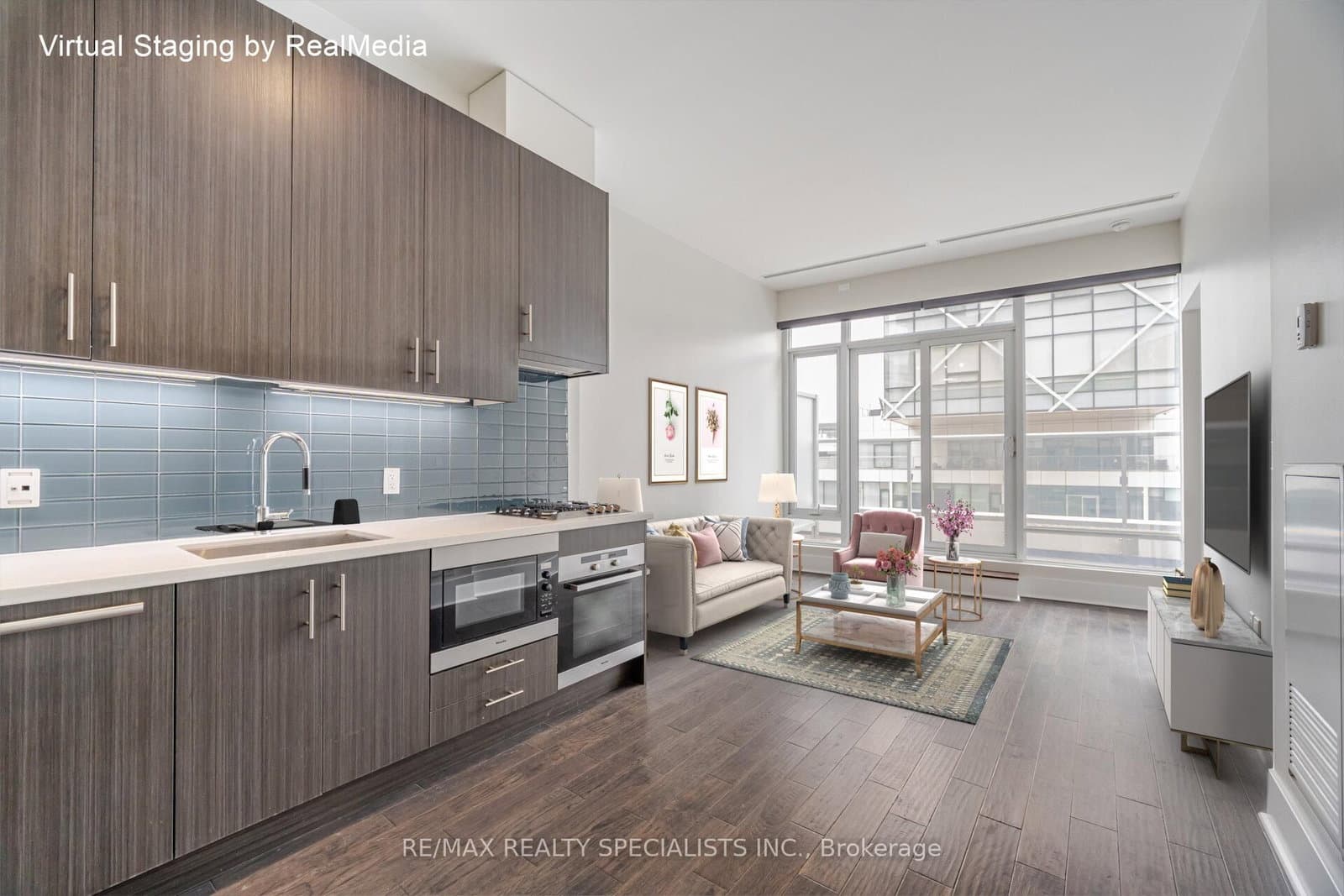 29 Queens Quay E, Unit 1118 thumbnail 9