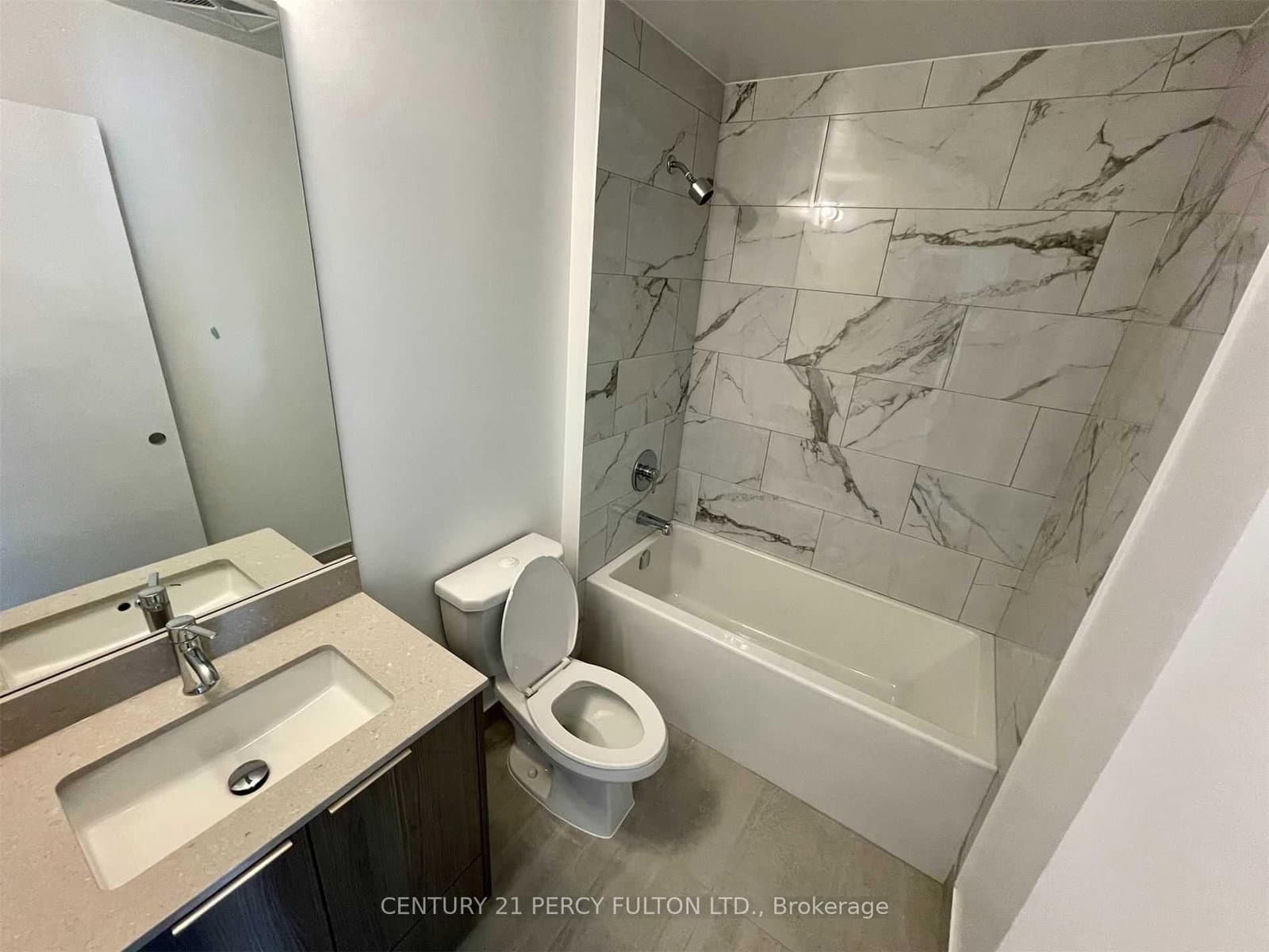 32 Forest Manor Road, Unit 2401 thumbnail 11