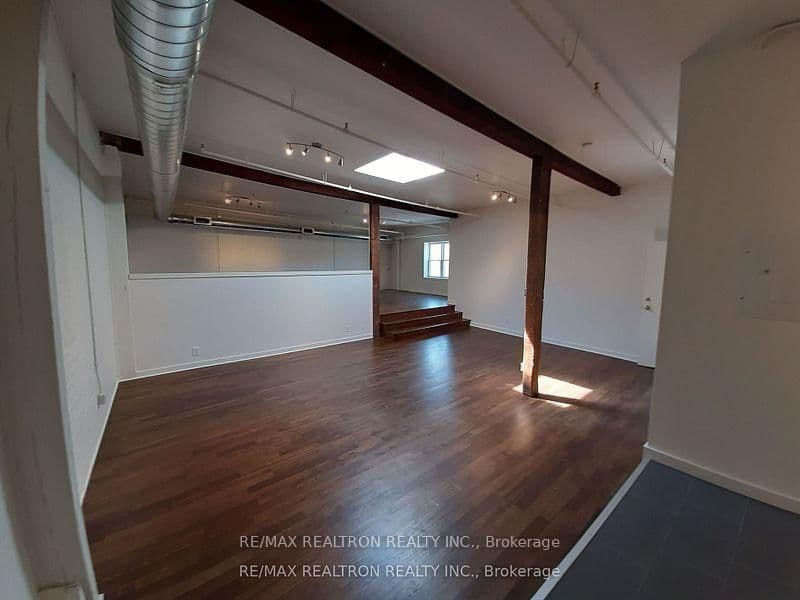 135 Tecumseth Street, Unit 14B thumbnail 2