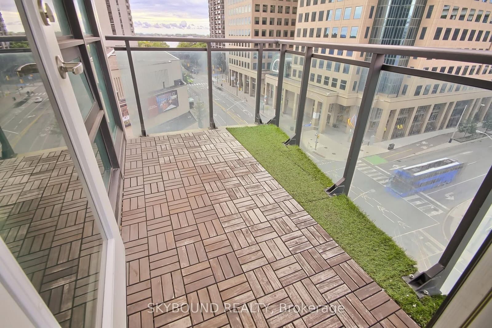 33 Bay Street, Unit 712 thumbnail 27