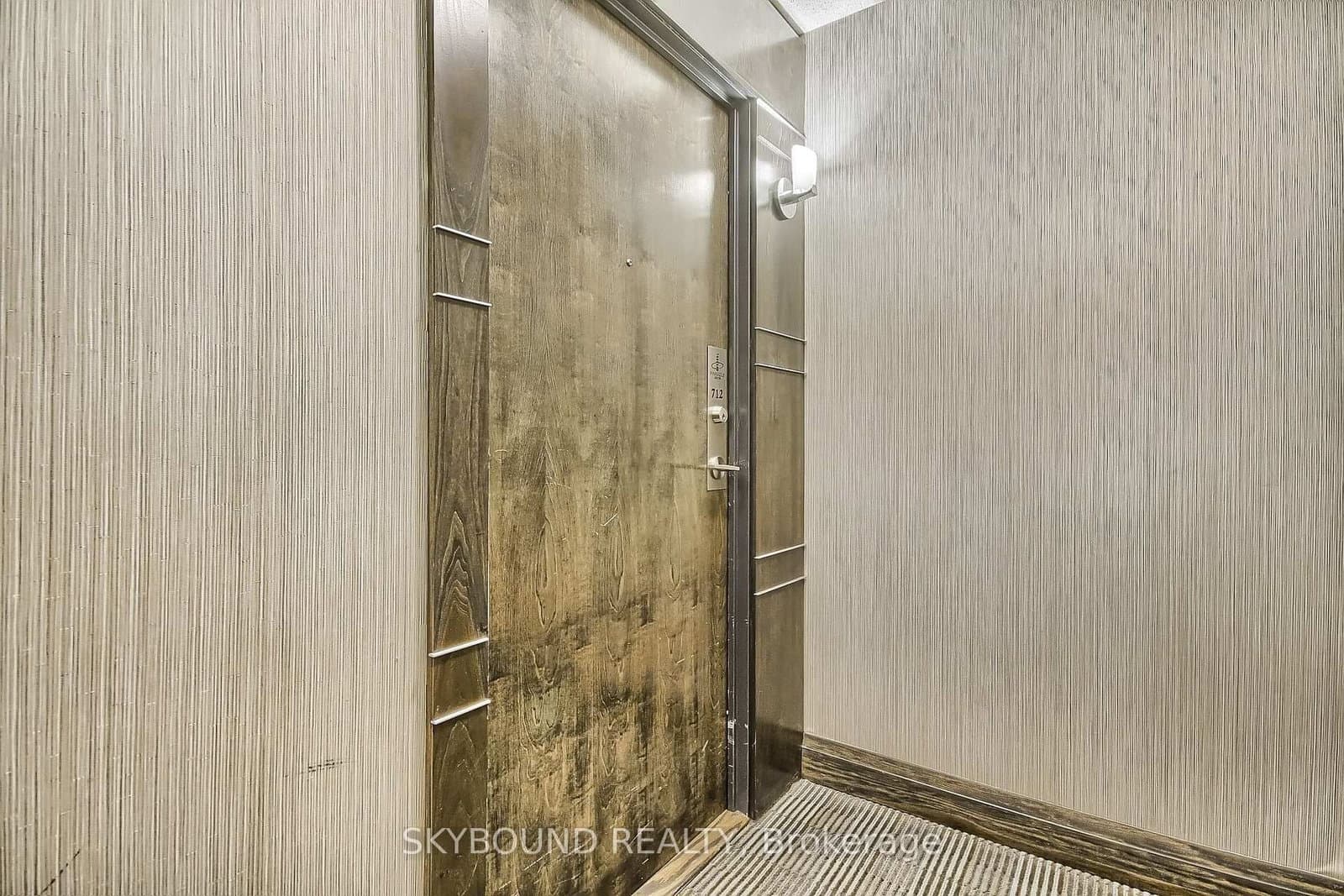 33 Bay Street, Unit 712 thumbnail 5
