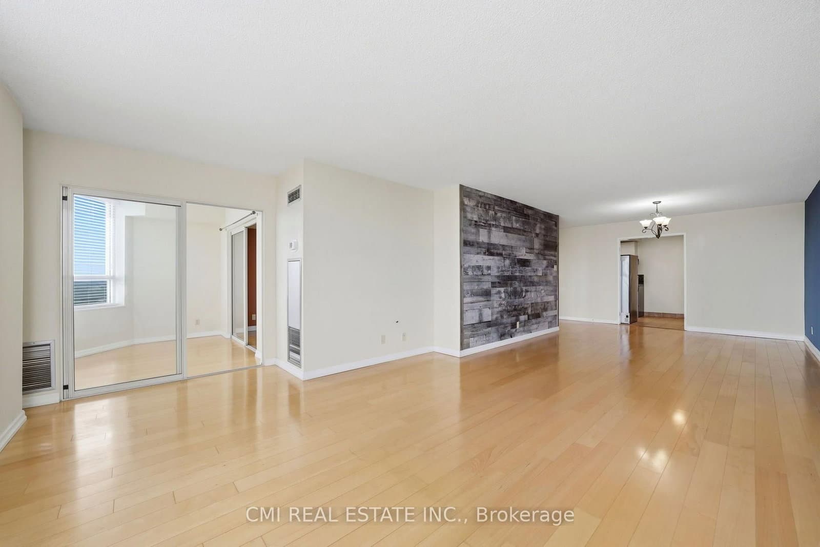 215 Wynford Drive, Unit 2307 thumbnail 28