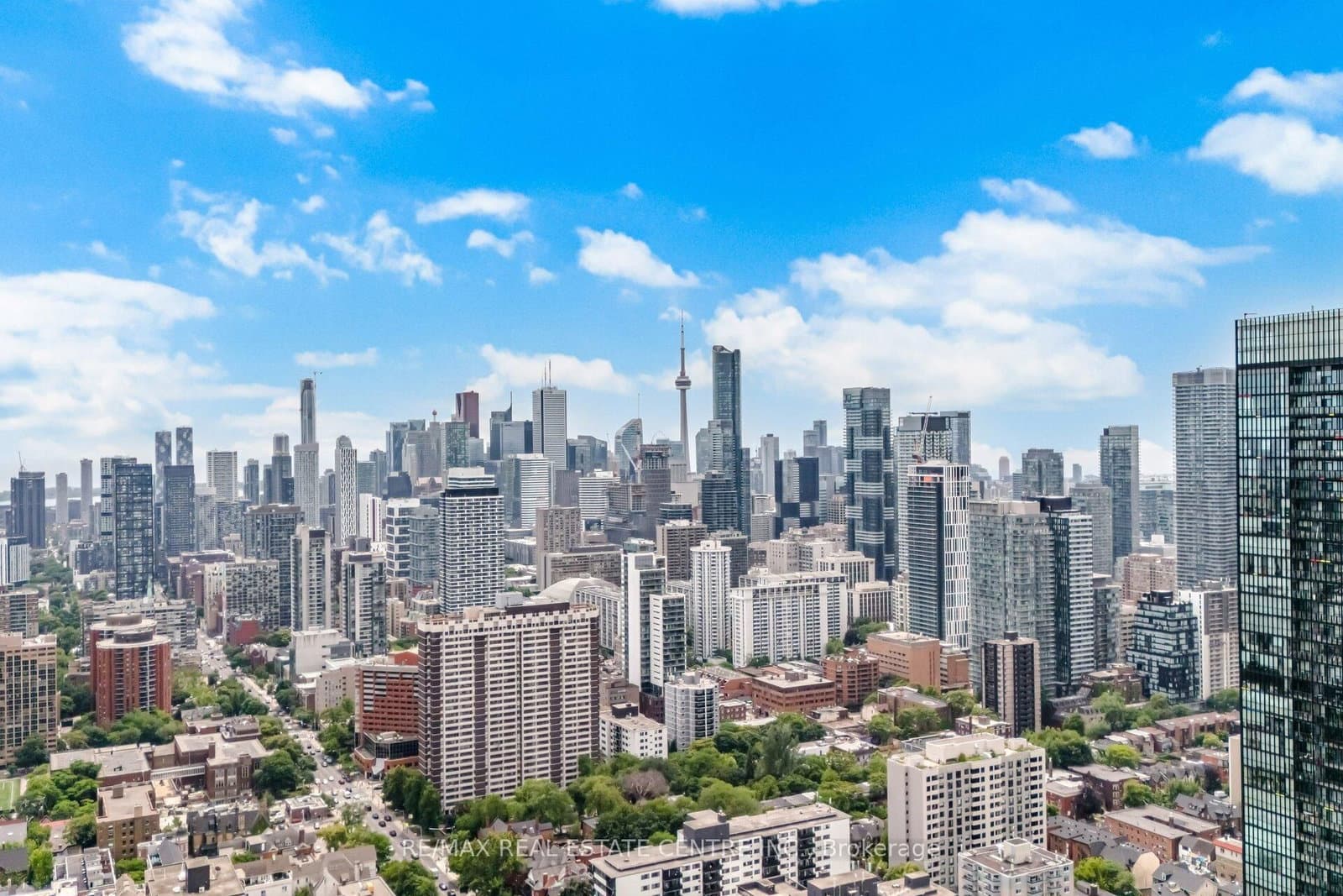 395 Bloor Street E, Unit 2503 thumbnail 3