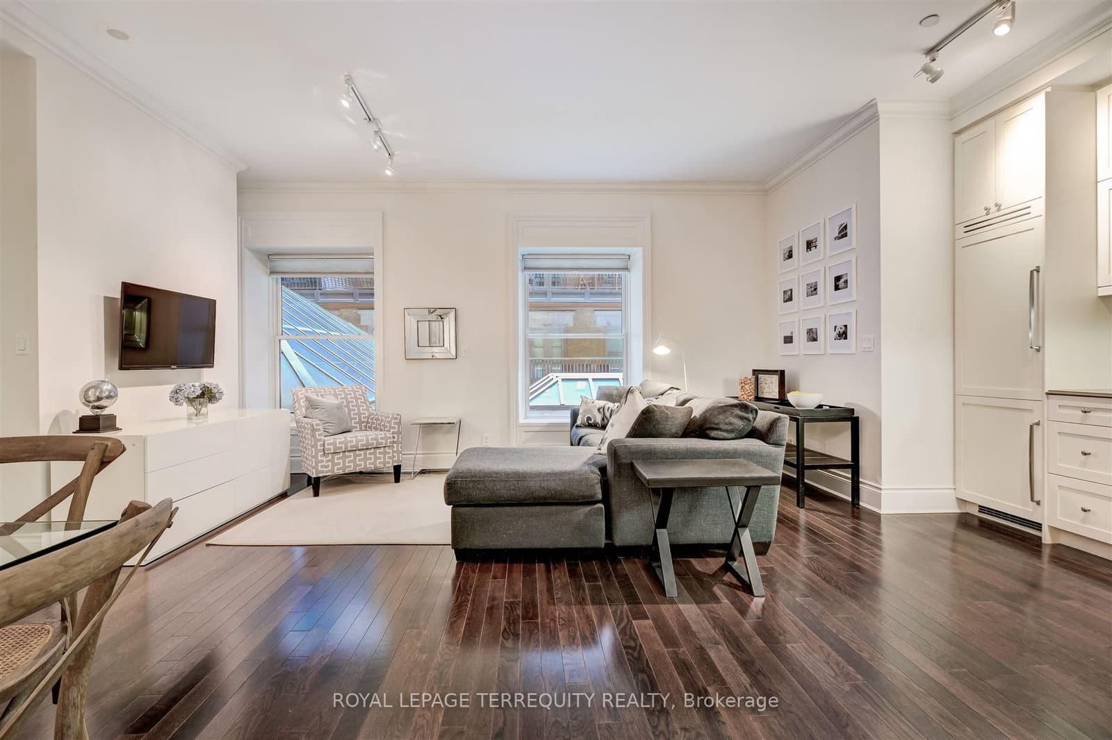 22 Leader Lane, Unit 332 thumbnail 8