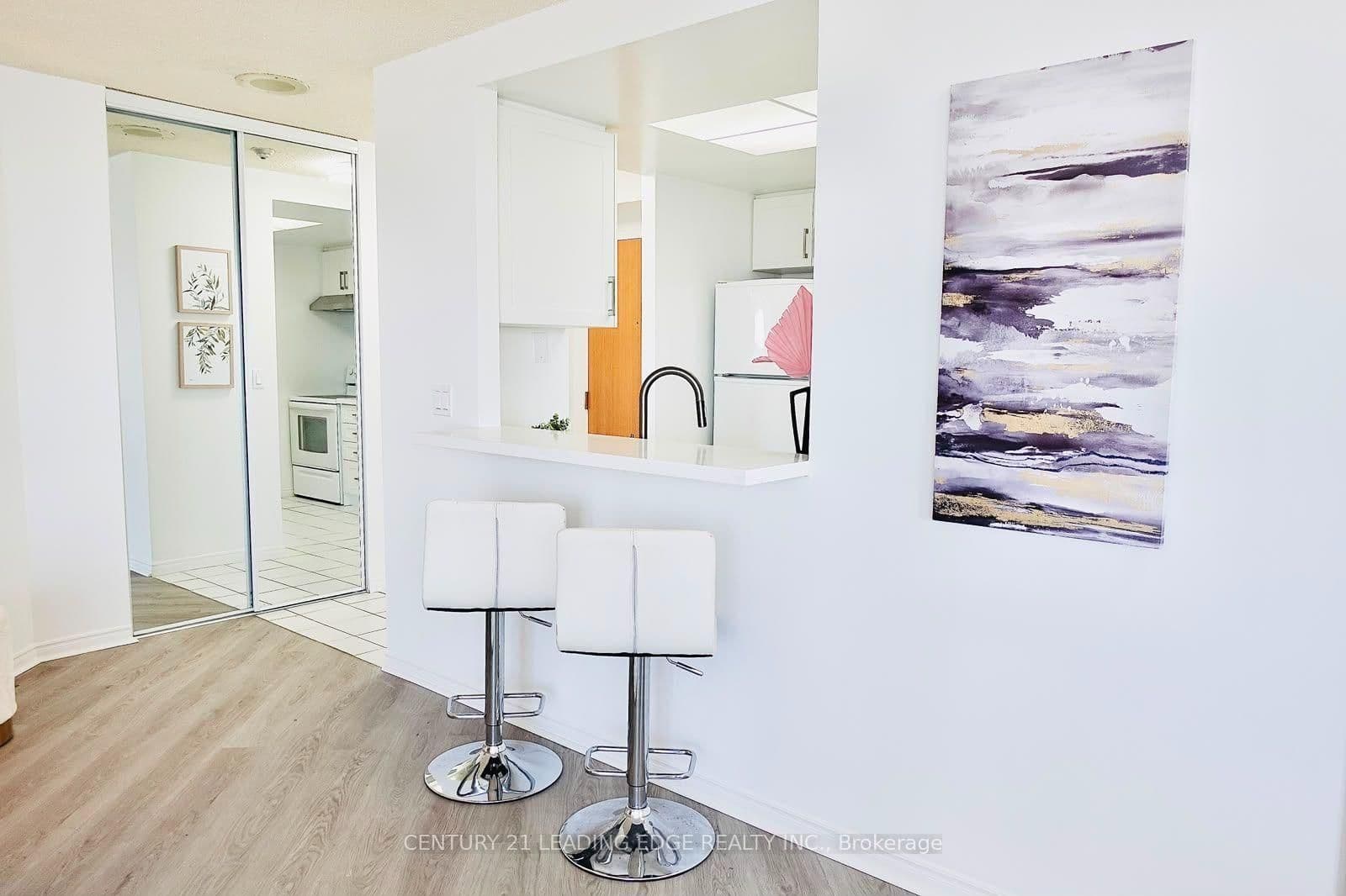 7 Concorde Place, Unit 1710 thumbnail 10