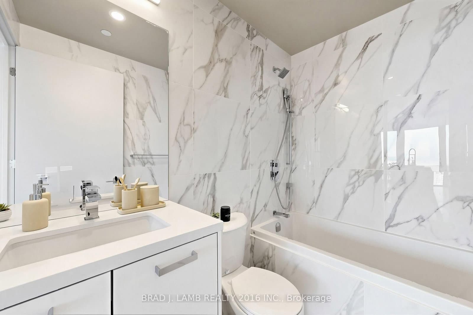 284 King Street E, Unit 2901 thumbnail 23