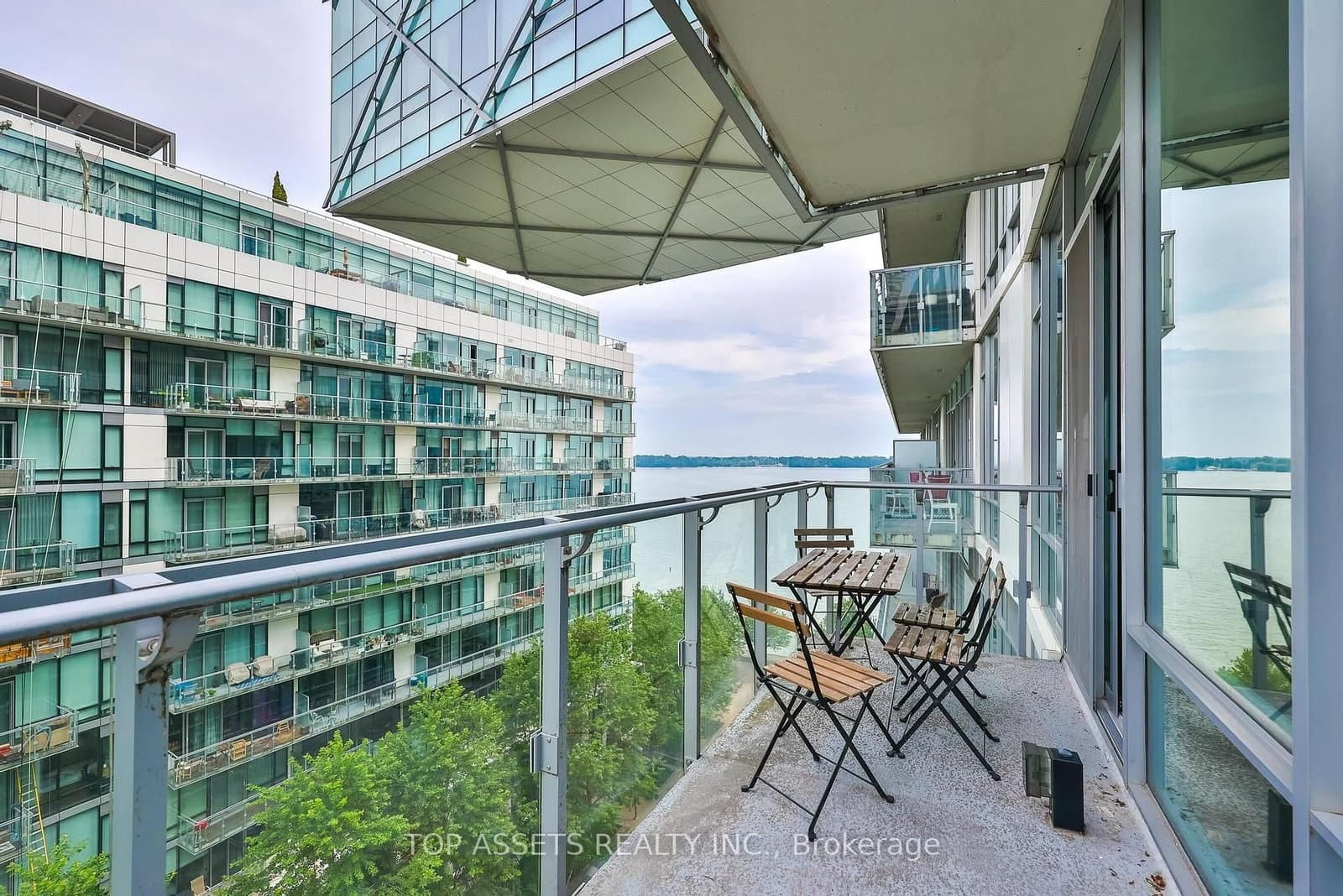 29 Queens Quay E, Unit 919 thumbnail 28