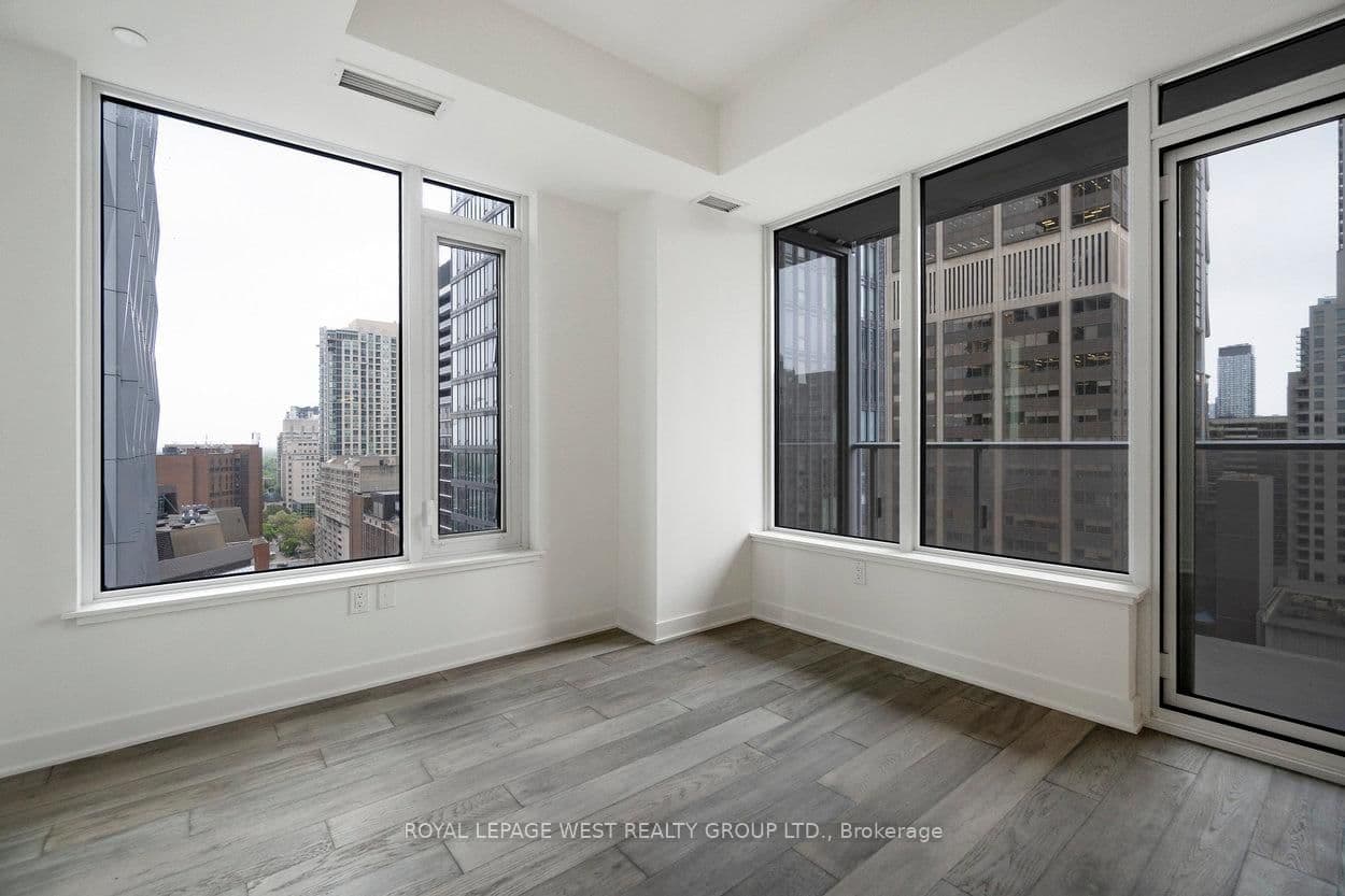11 Yorkville Avenue, Unit 1310 thumbnail 21
