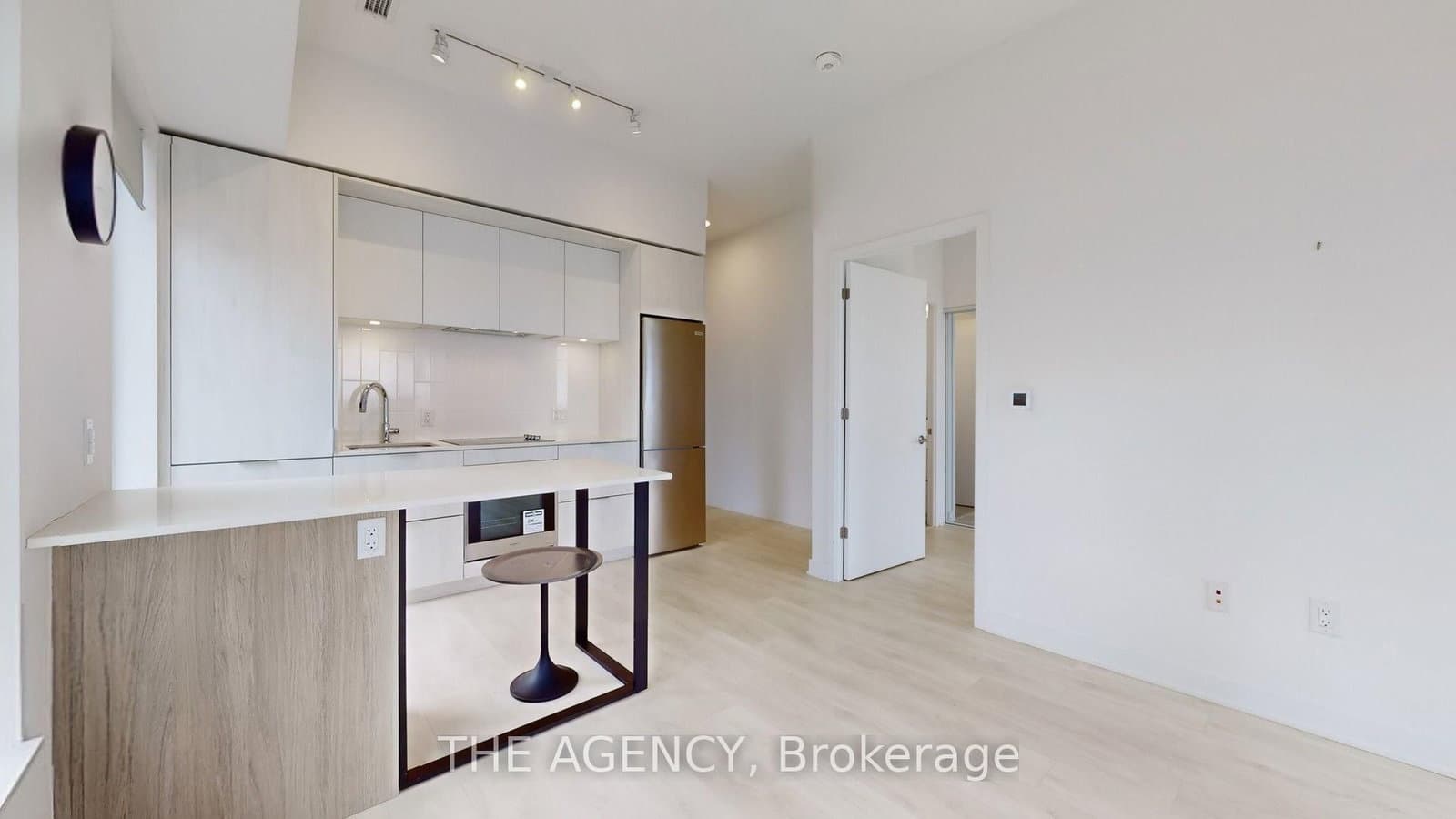 35 Tubman Avenue, Unit PH1115 thumbnail 8