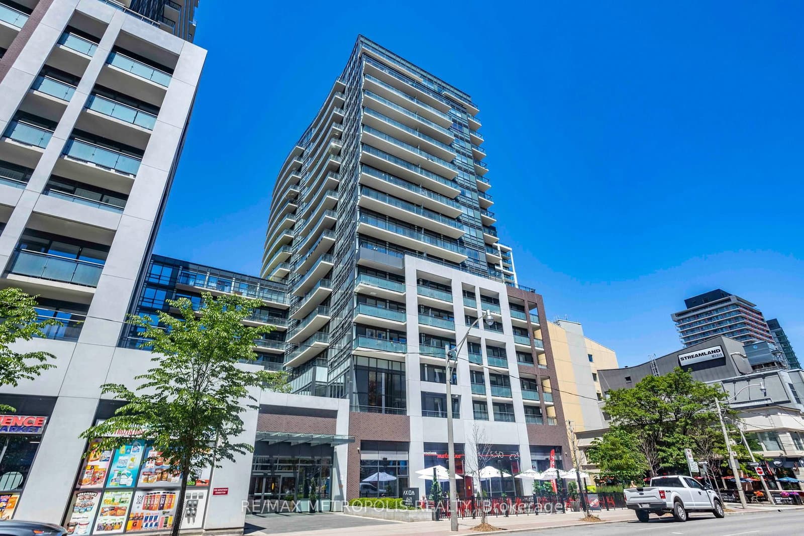460 Adelaide Street E, Unit 520 - Image 1