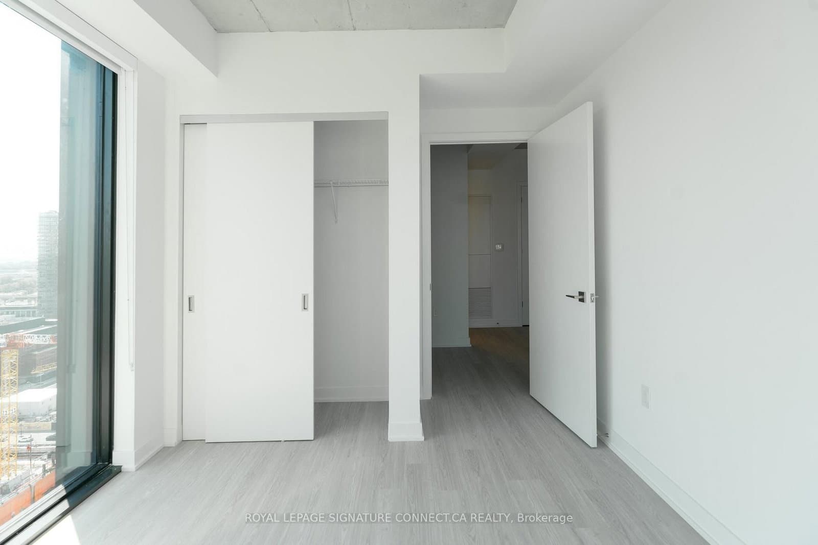 284 King Street E, Unit 2107 thumbnail 11