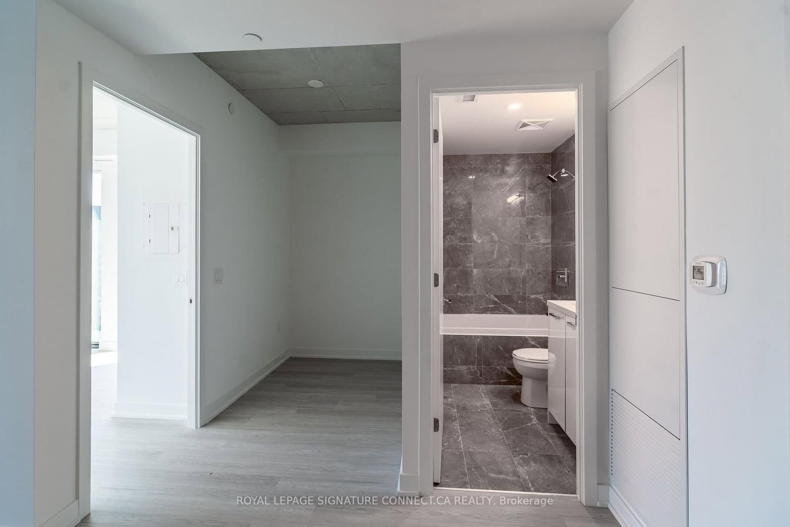 284 King Street E, Unit 2107 thumbnail 13