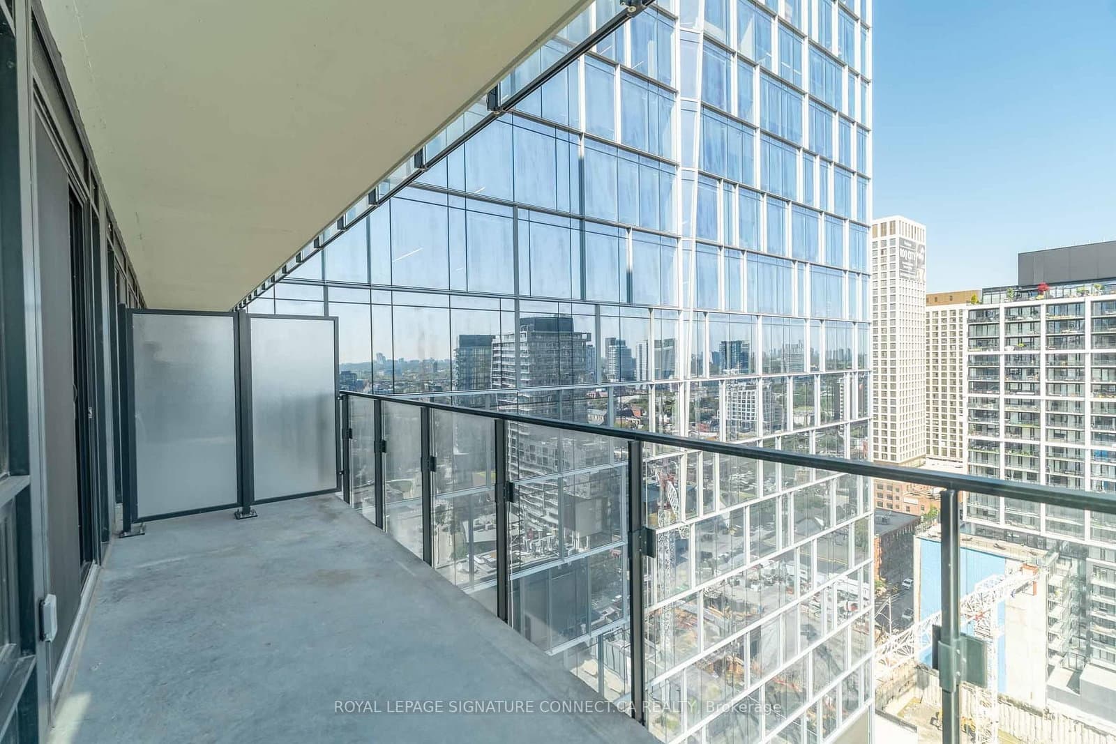 284 King Street E, Unit 2107 thumbnail 16