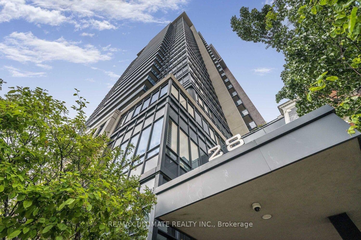 #404 - 28 Linden Street