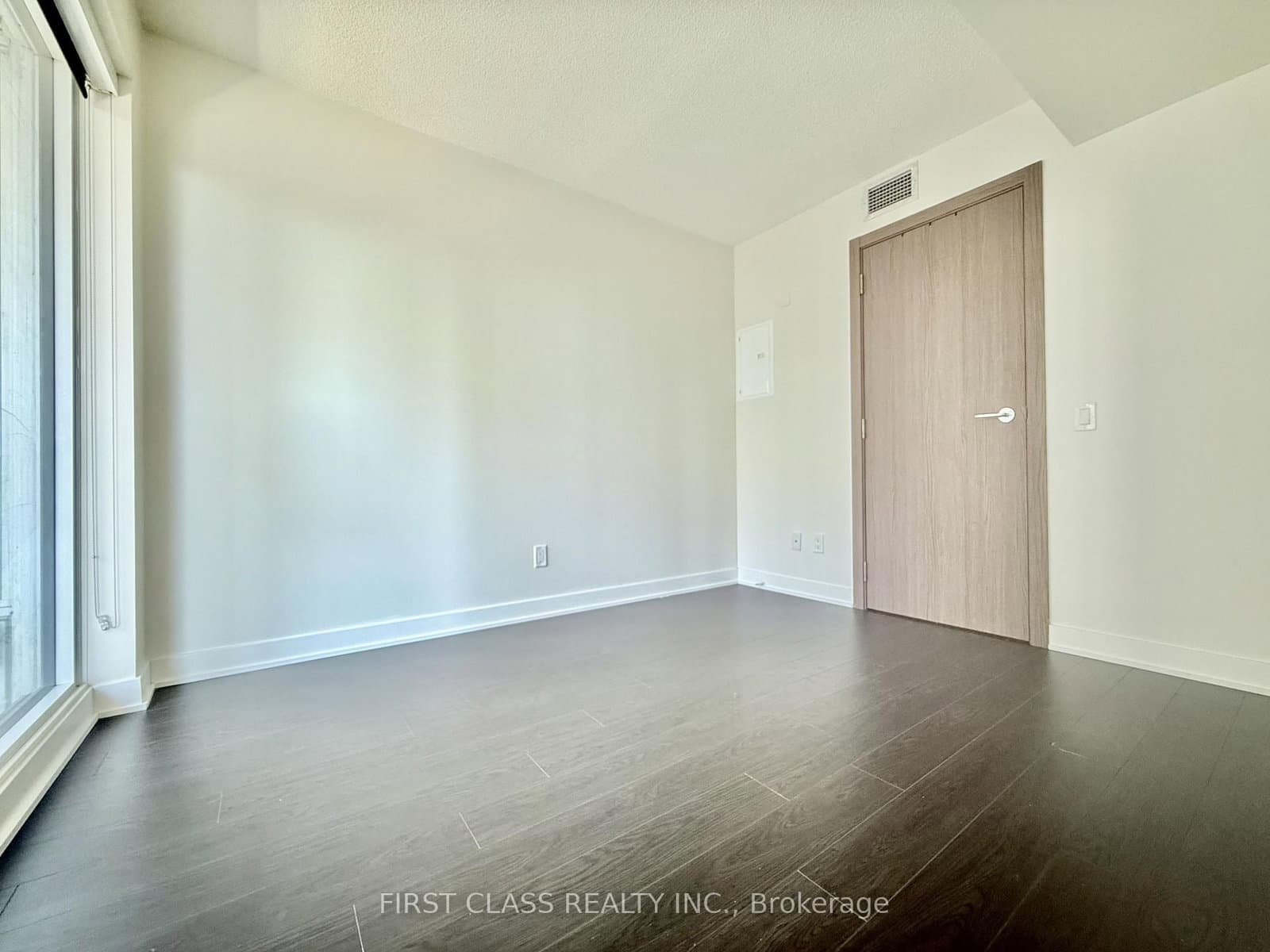 19 Bathurst Street, Unit 902 thumbnail 16