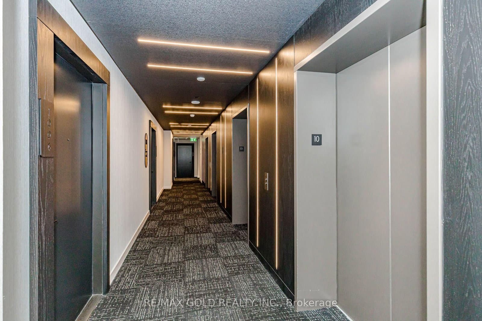 127 Broadway Avenue, Unit 1011 thumbnail 5