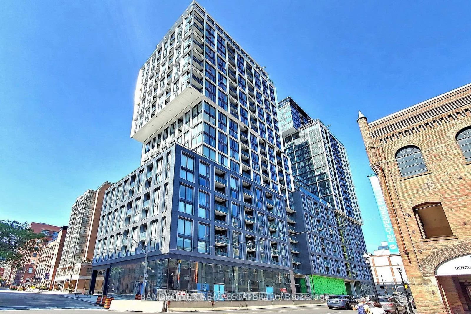 158 Front Street E, Unit 713