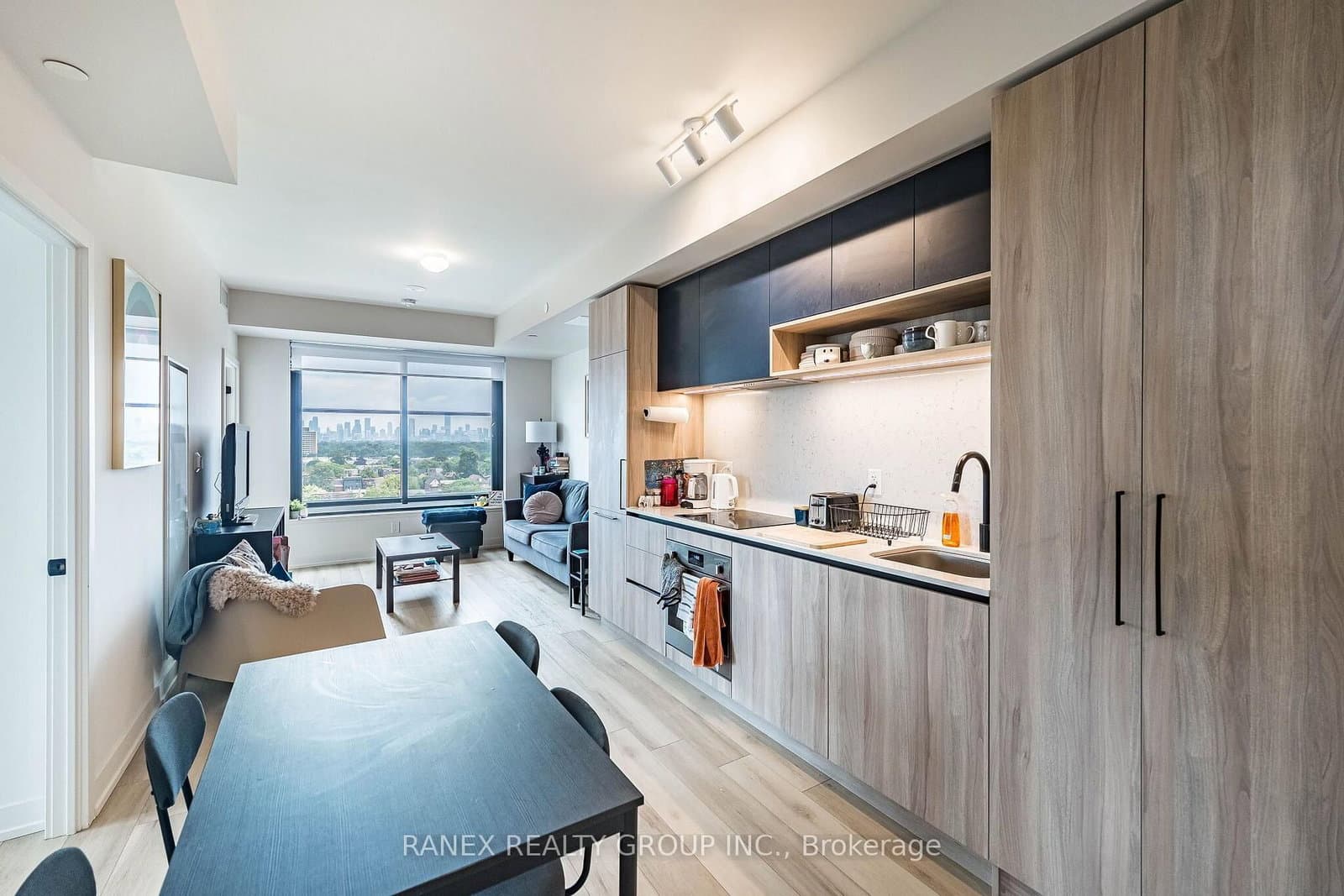 181 Sterling Road, Unit 919 thumbnail 19