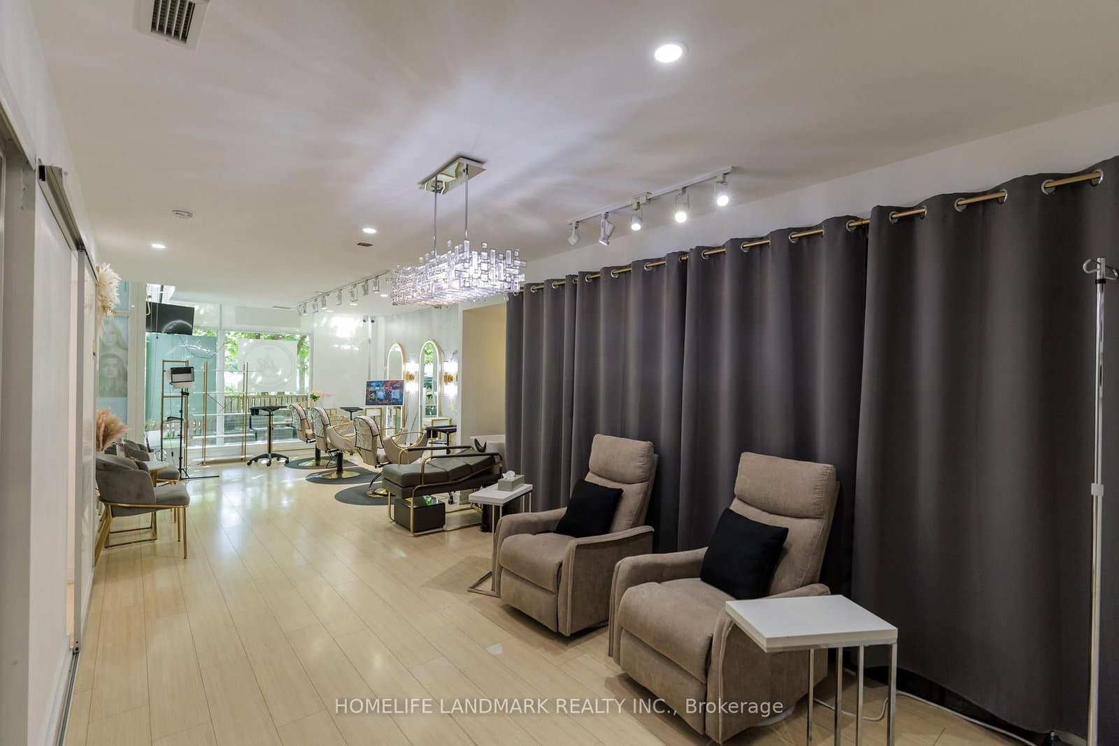 60 Dan Leckie Way, Unit TH02 thumbnail 4