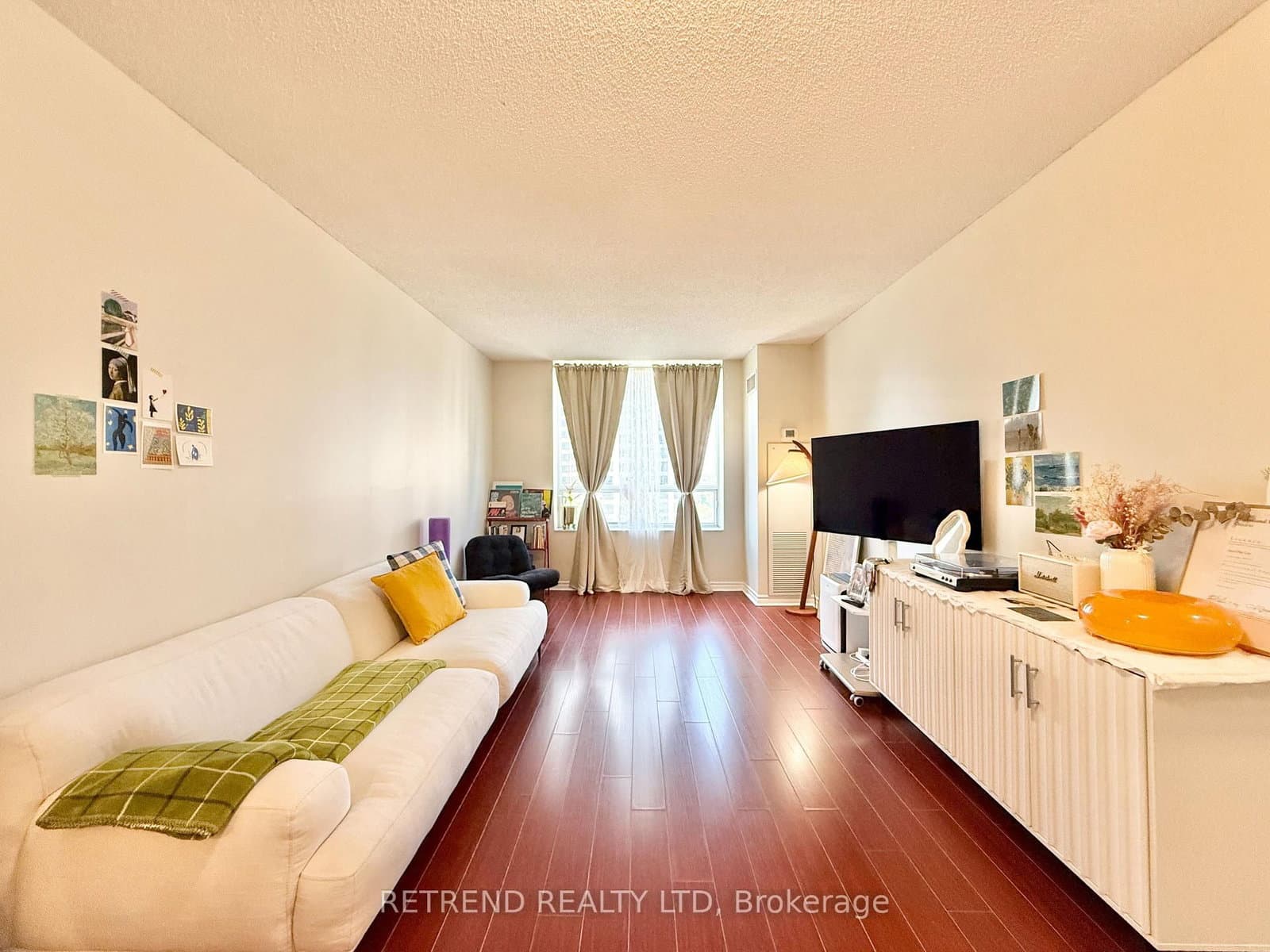 18 Sommerset Way, Unit 1011 thumbnail 10