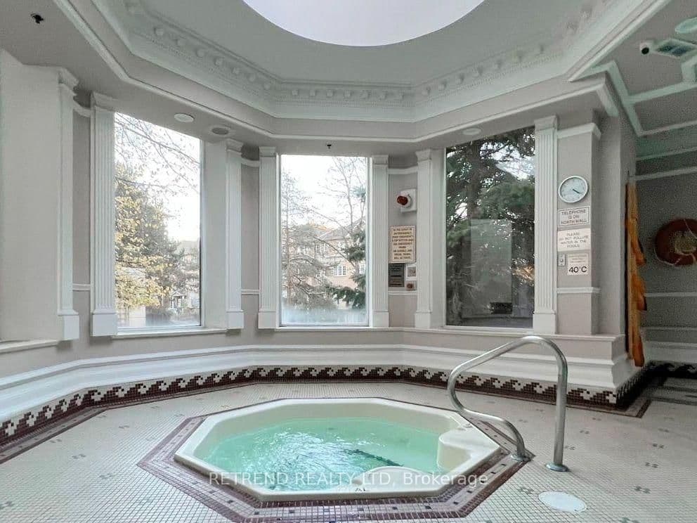 18 Sommerset Way, Unit 1011 thumbnail 27