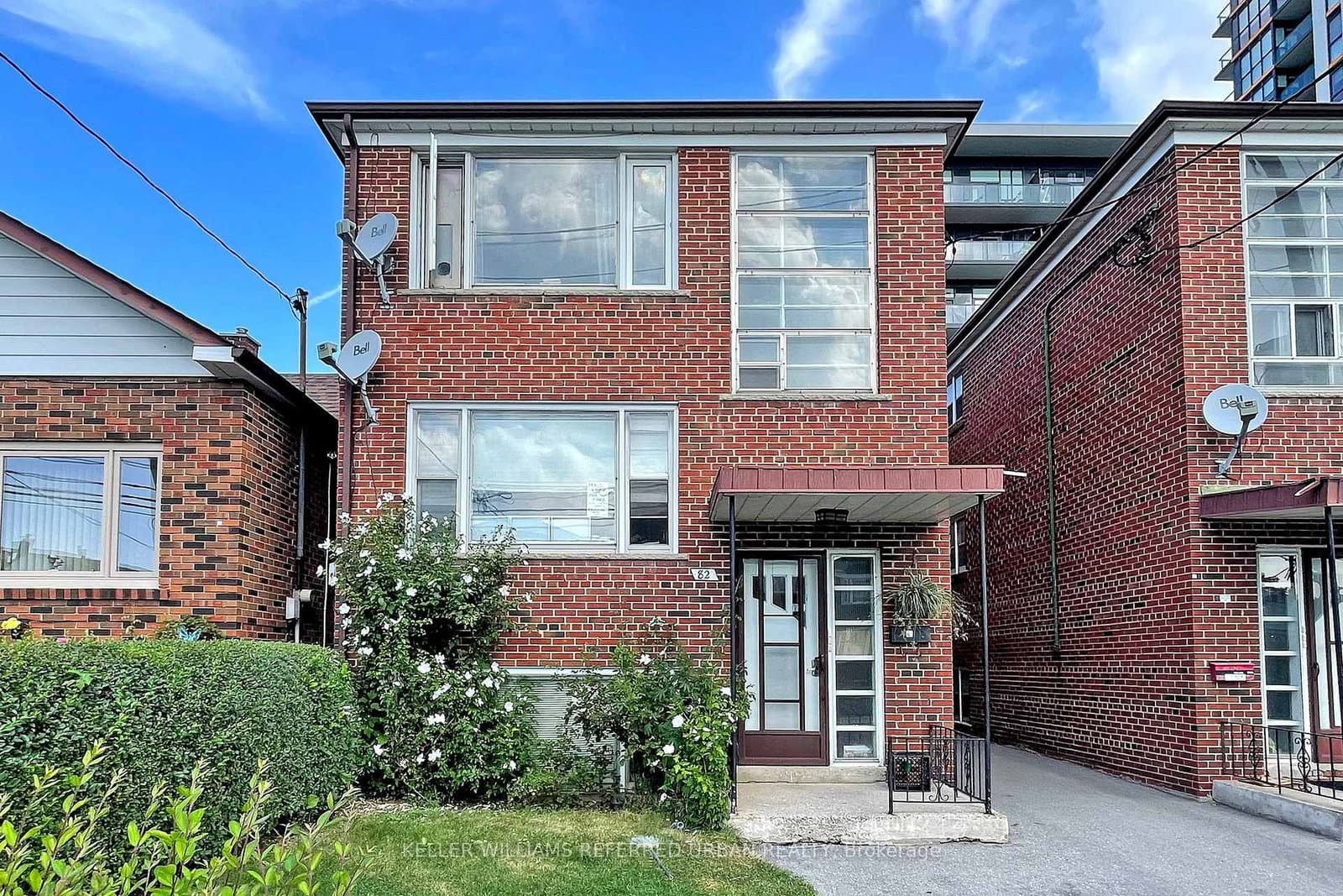 82 Lanark Avenue thumbnail 2