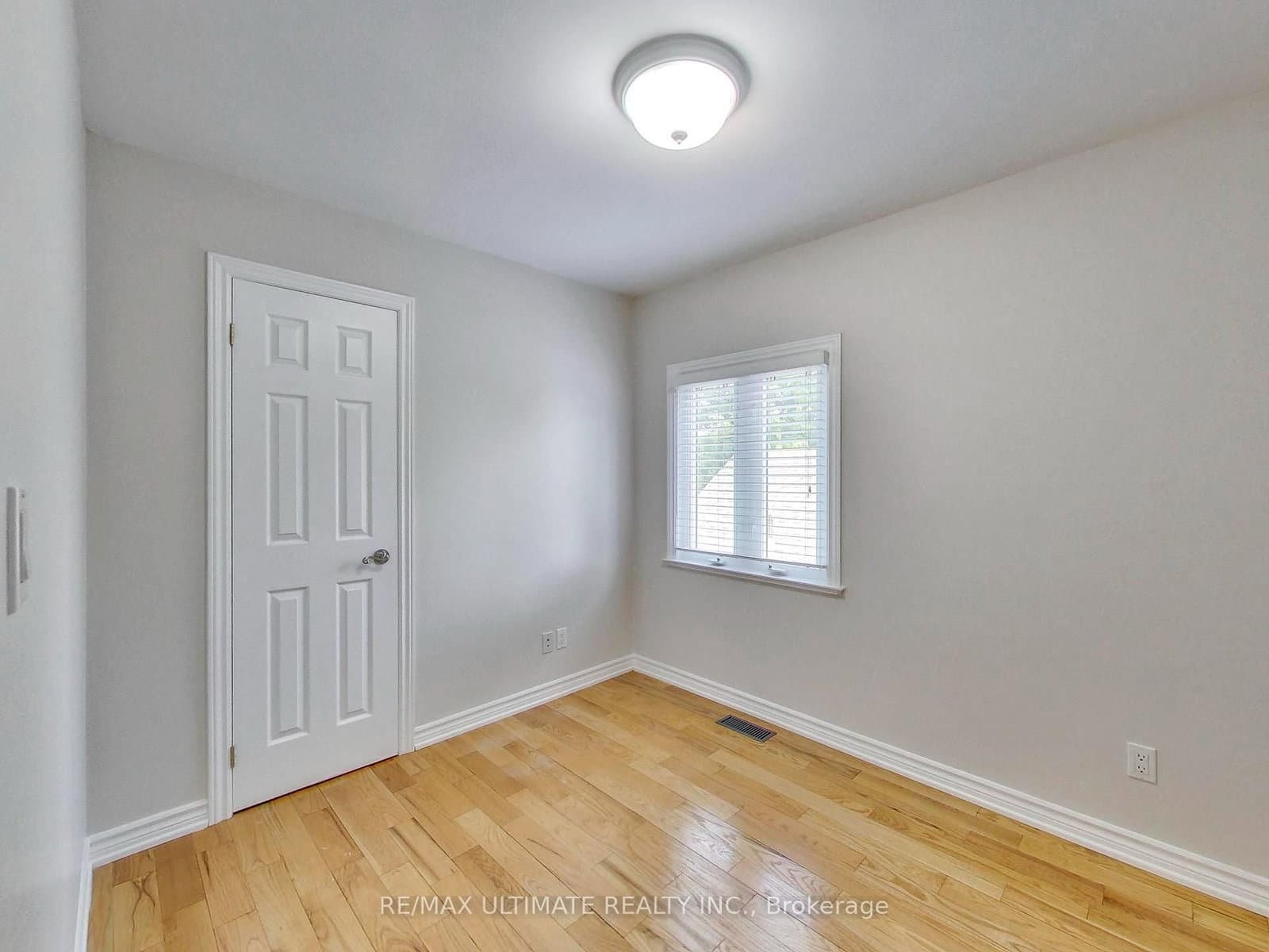 19 Glenora Avenue, Unit Upper thumbnail 22