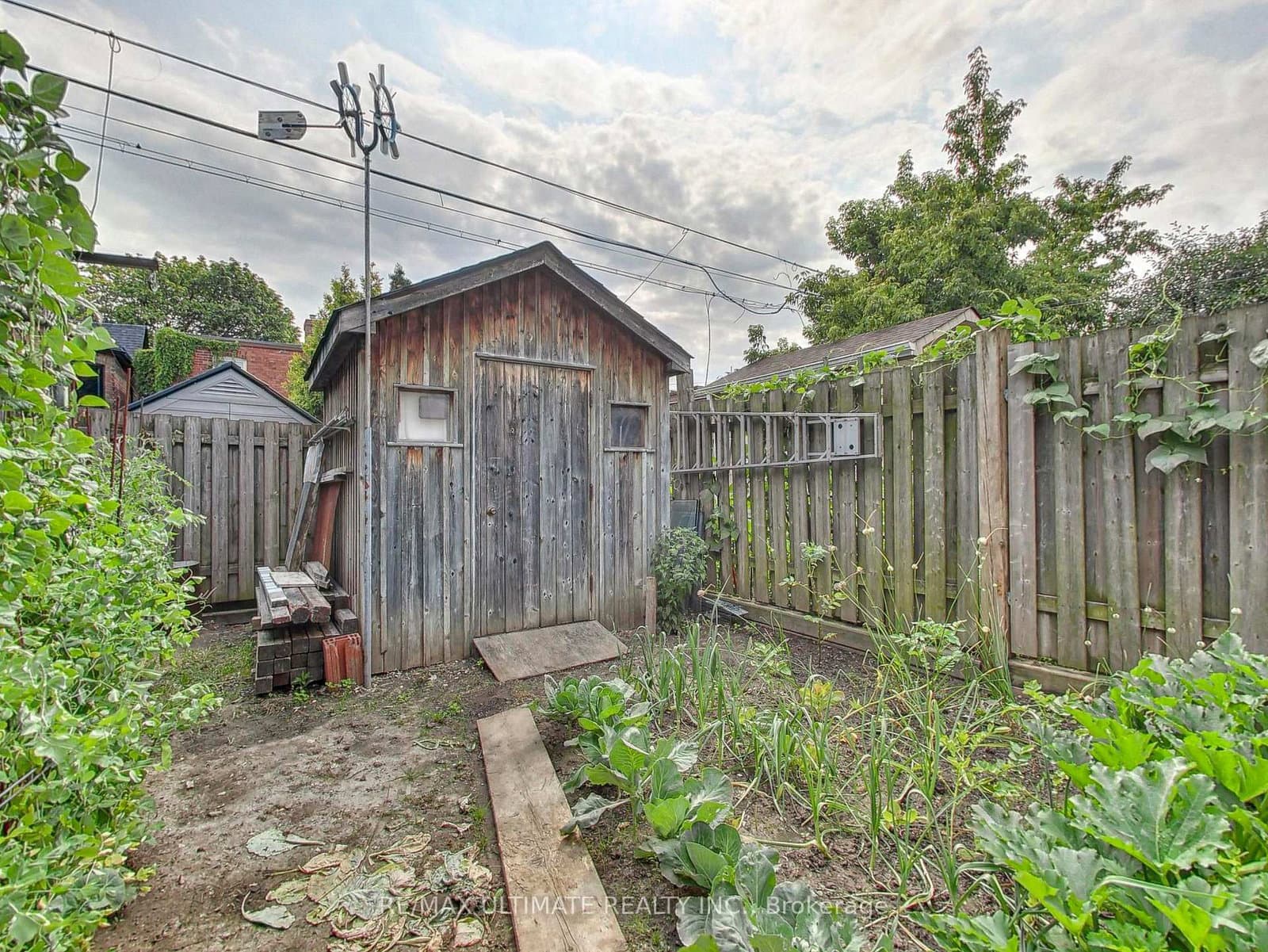 19 Glenora Avenue, Unit Upper thumbnail 28