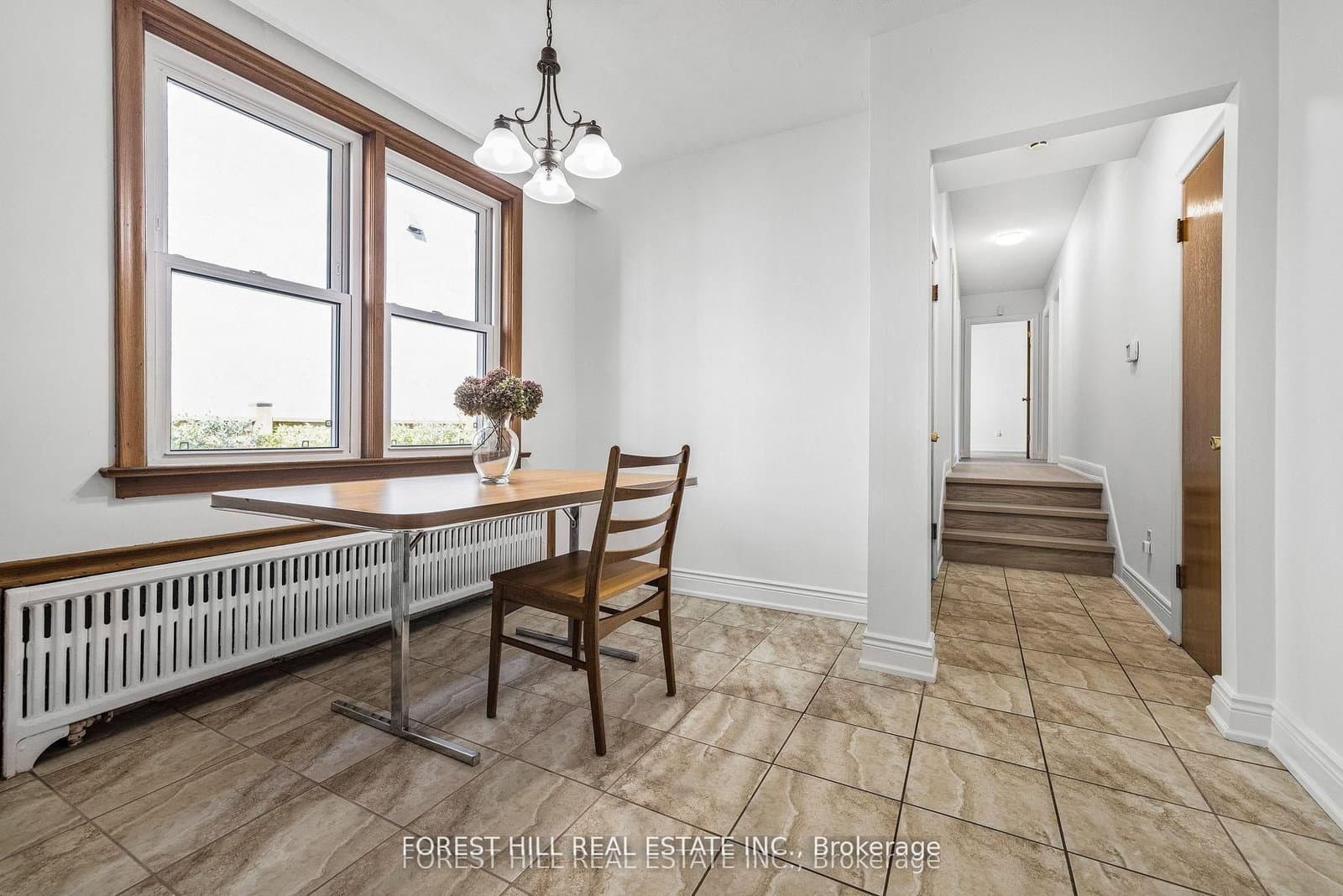 18 Irvington Crescent thumbnail 7