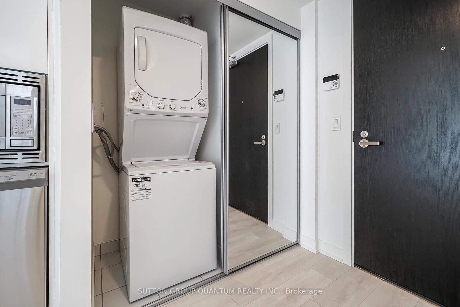 18 Maitland Terrace, Unit 902 thumbnail 13