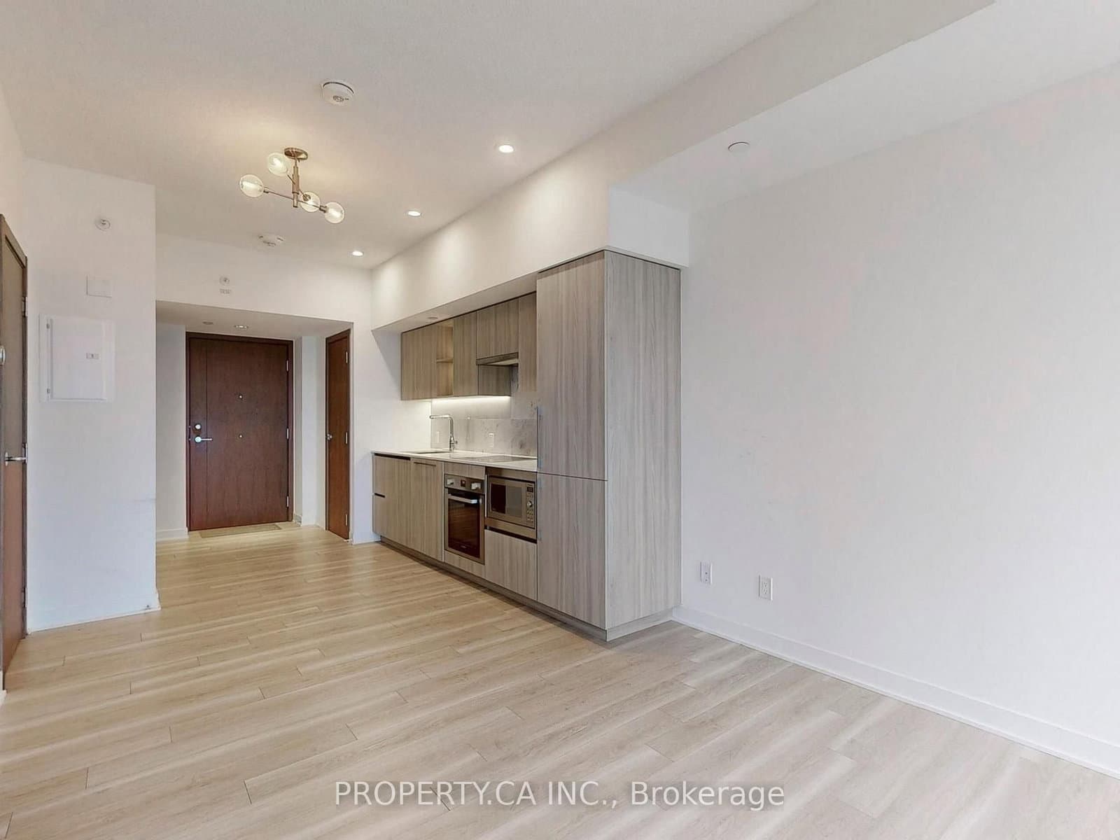 17 Bathurst Street, Unit 1209 thumbnail 12