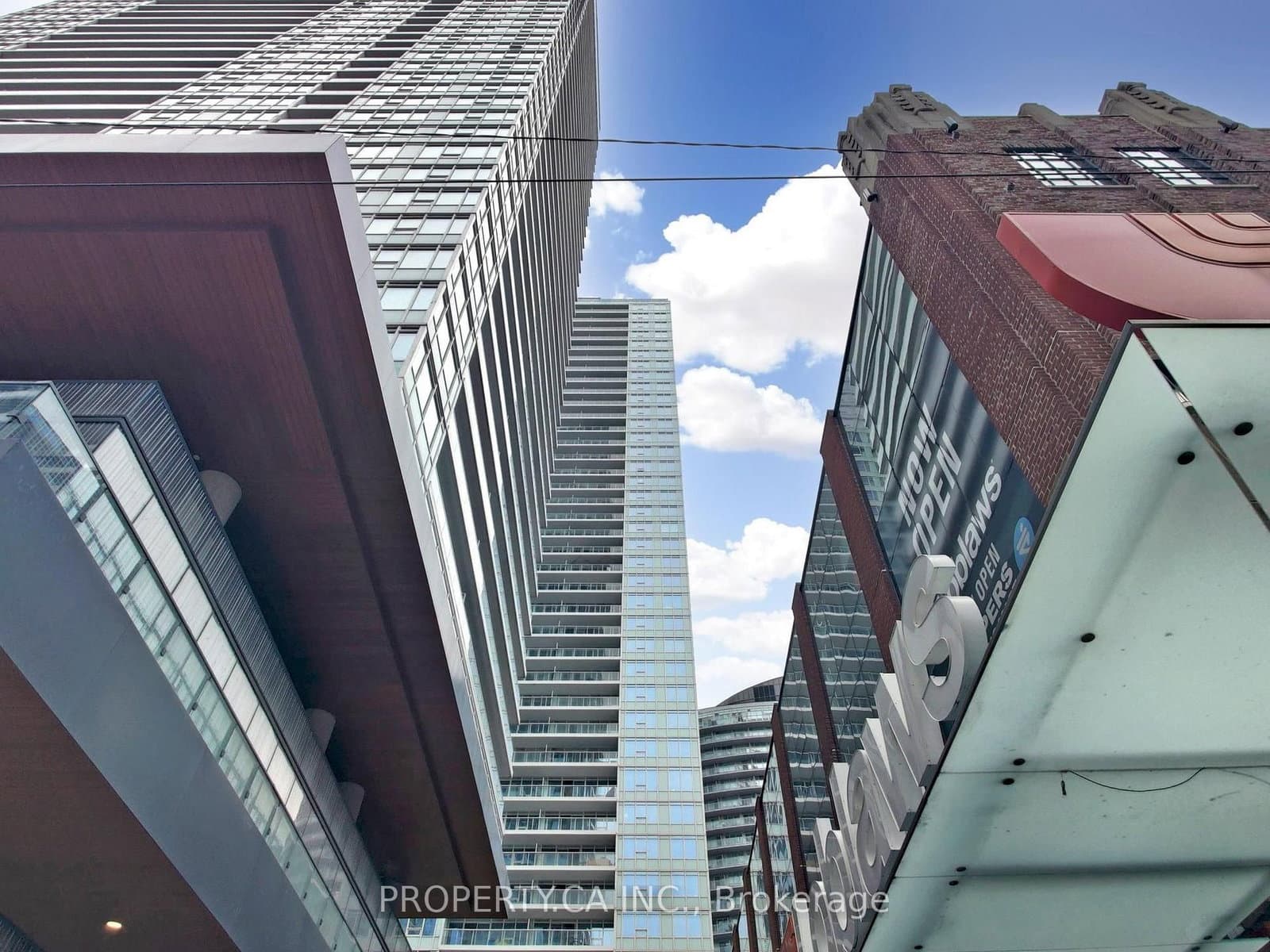 17 Bathurst Street, Unit 1209 thumbnail 2