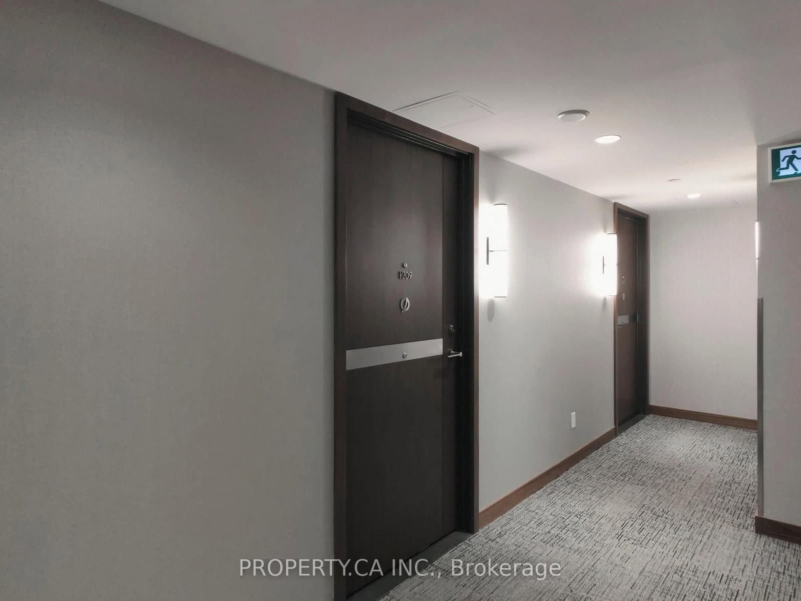 17 Bathurst Street, Unit 1209 thumbnail 29