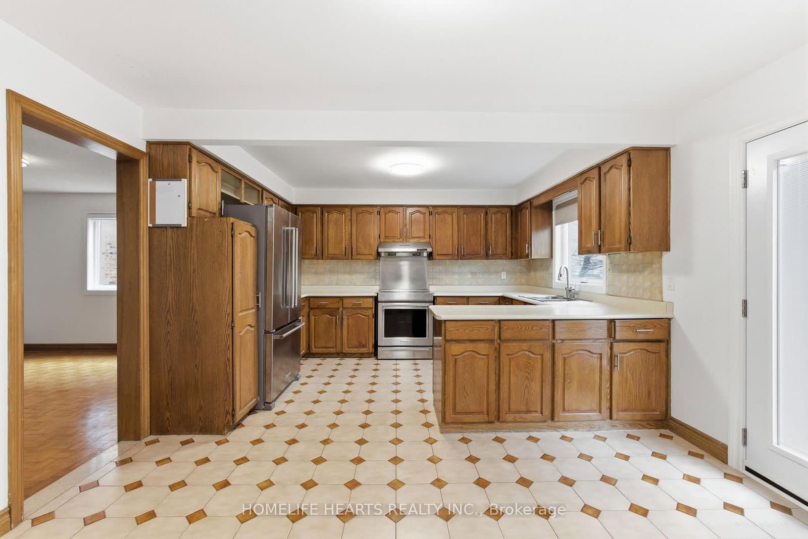 107 Pemberton Avenue thumbnail 12