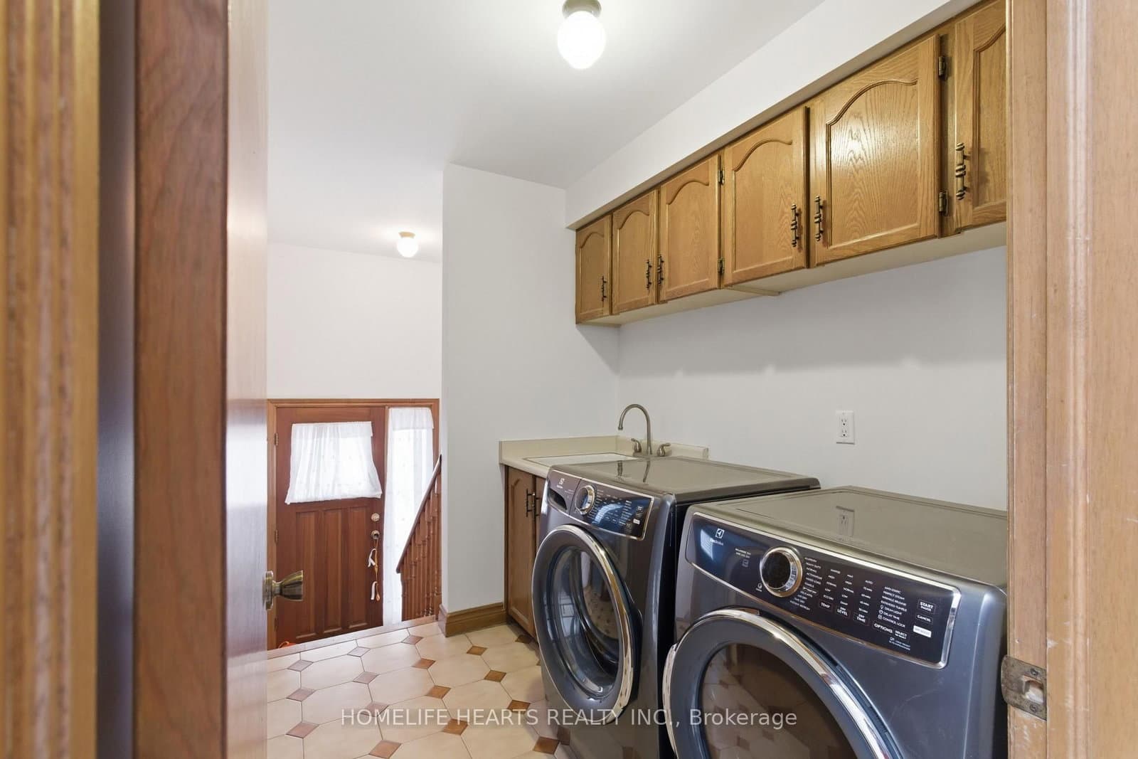 107 Pemberton Avenue thumbnail 13