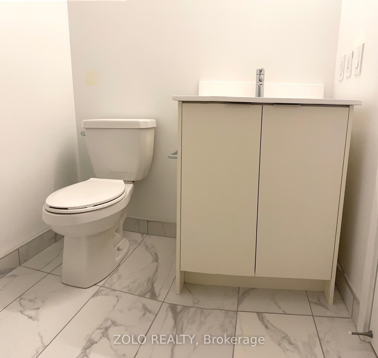 181 Sheppard Avenue E, Unit 409 thumbnail 12