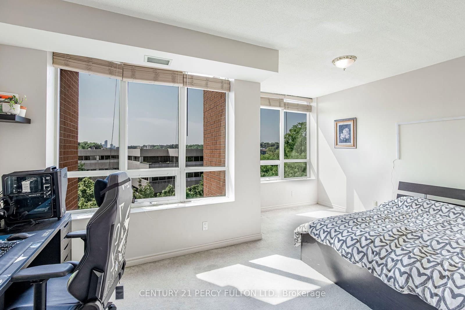 18 William Carson Crescent, Unit 816 thumbnail 30
