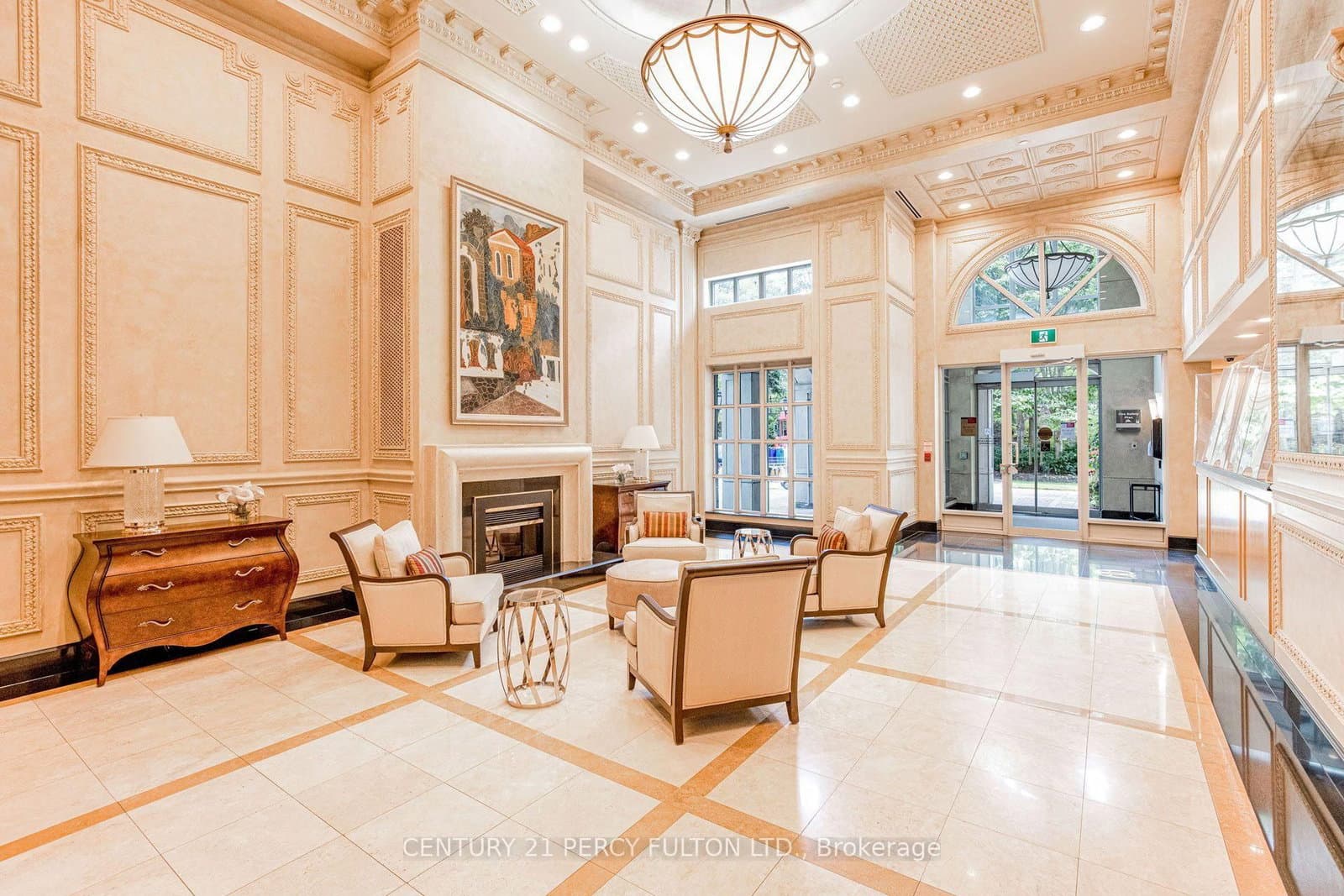 18 William Carson Crescent, Unit 816 thumbnail 4