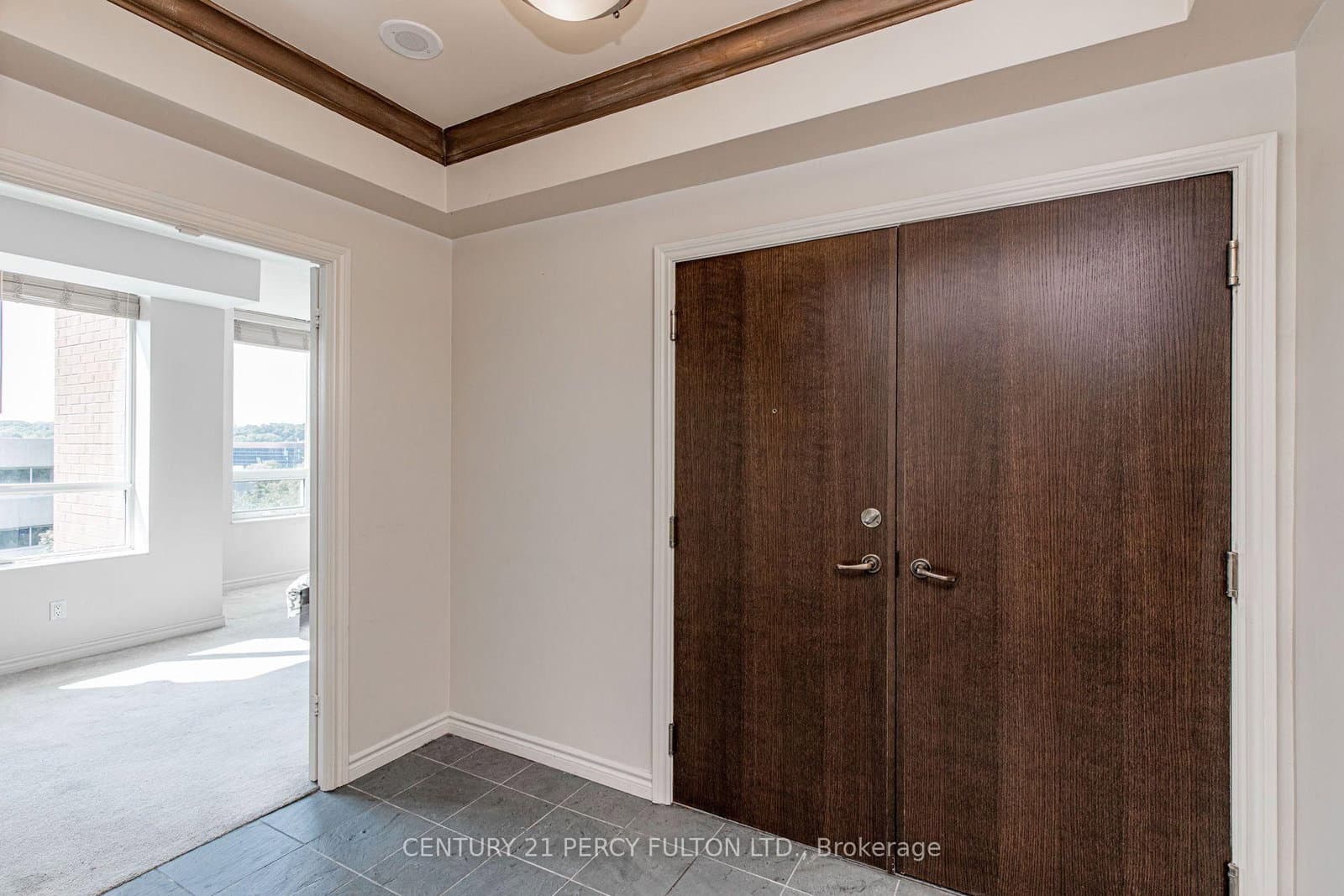 18 William Carson Crescent, Unit 816 thumbnail 7
