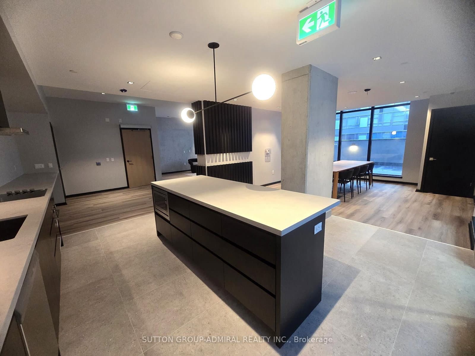 284 King Street E, Unit 2202 thumbnail 22