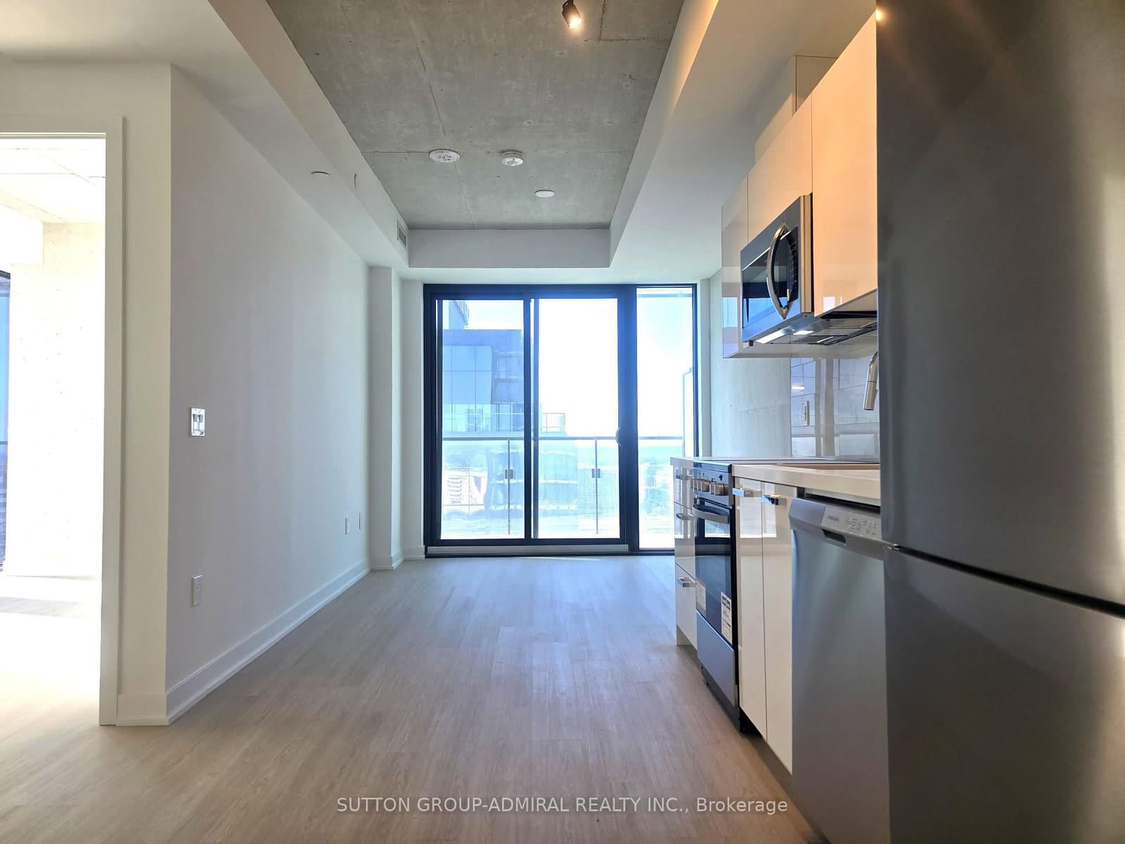 284 King Street E, Unit 2202 thumbnail 6
