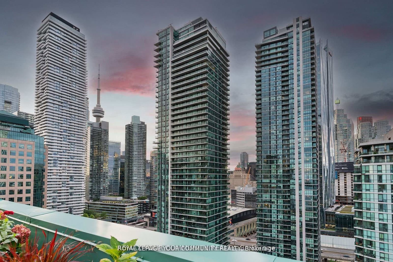 10 Queens Quay W, Unit 2402 thumbnail 28