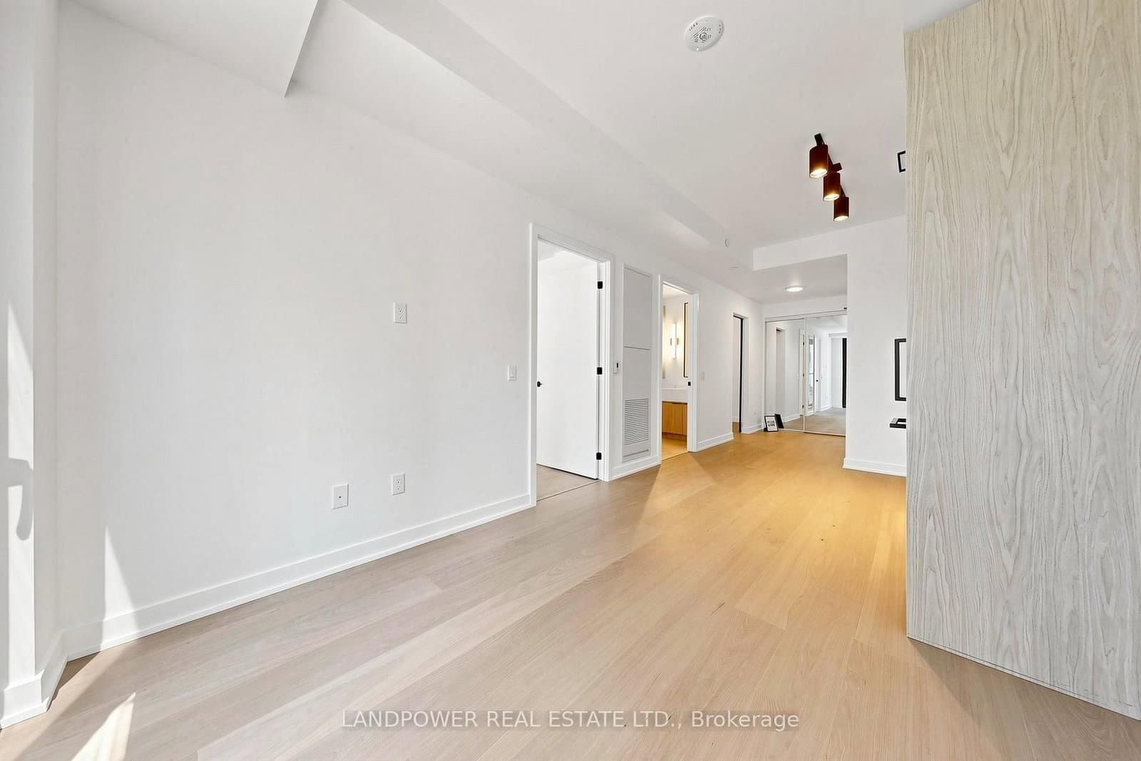 89 Montclair Avenue, Unit 1026 thumbnail 18