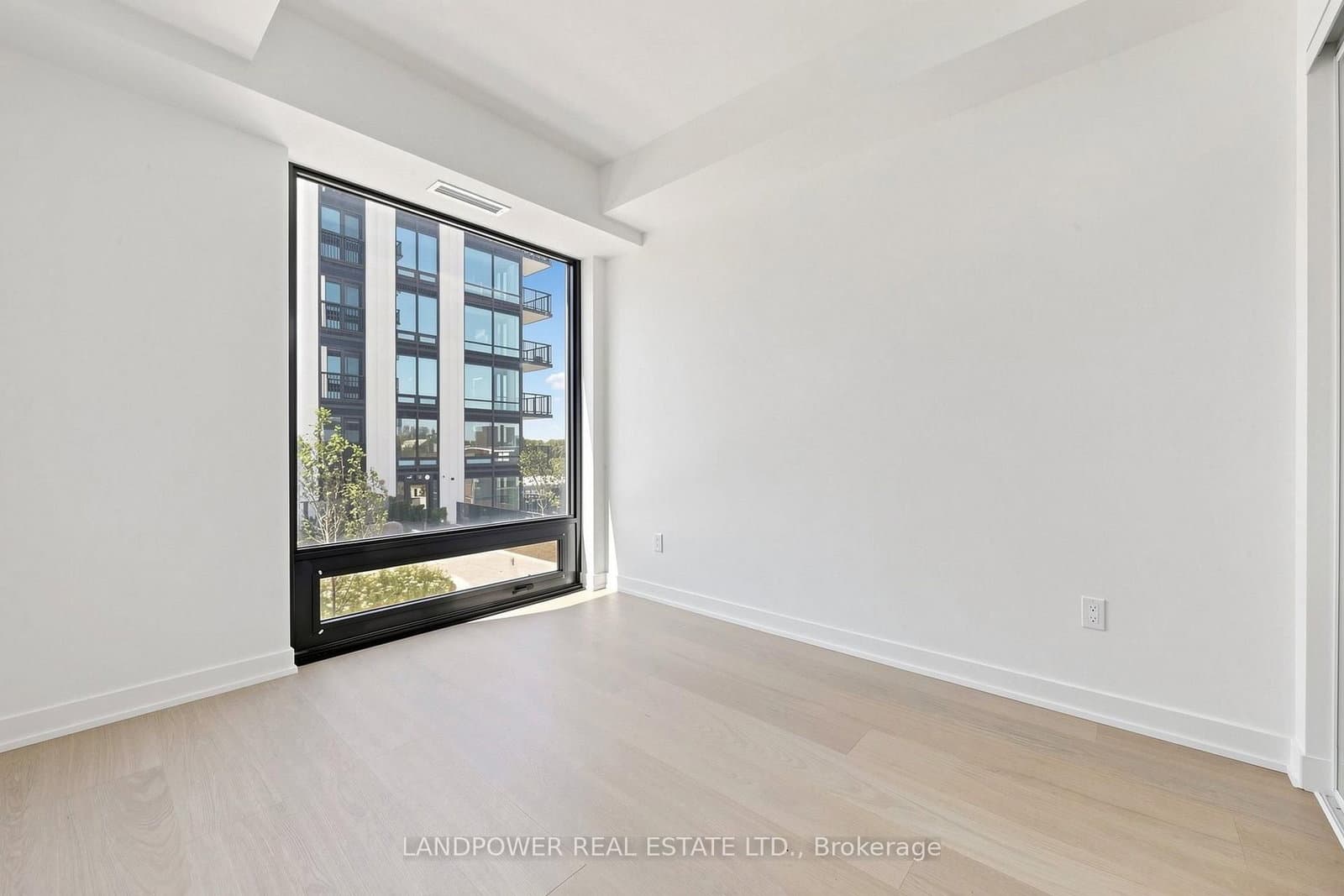 89 Montclair Avenue, Unit 1026 thumbnail 20