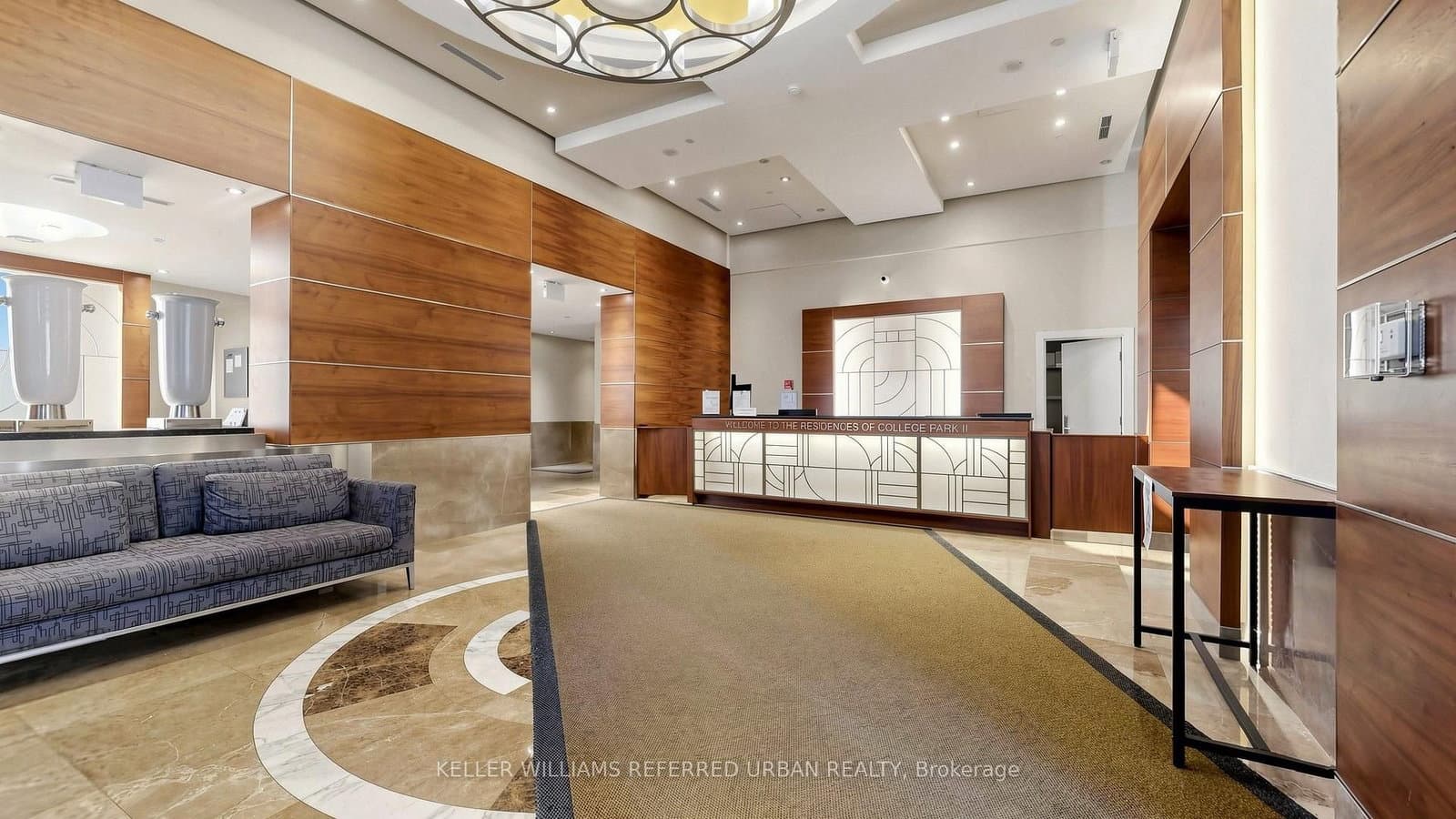 761 Bay Street, Unit 2205 thumbnail 23