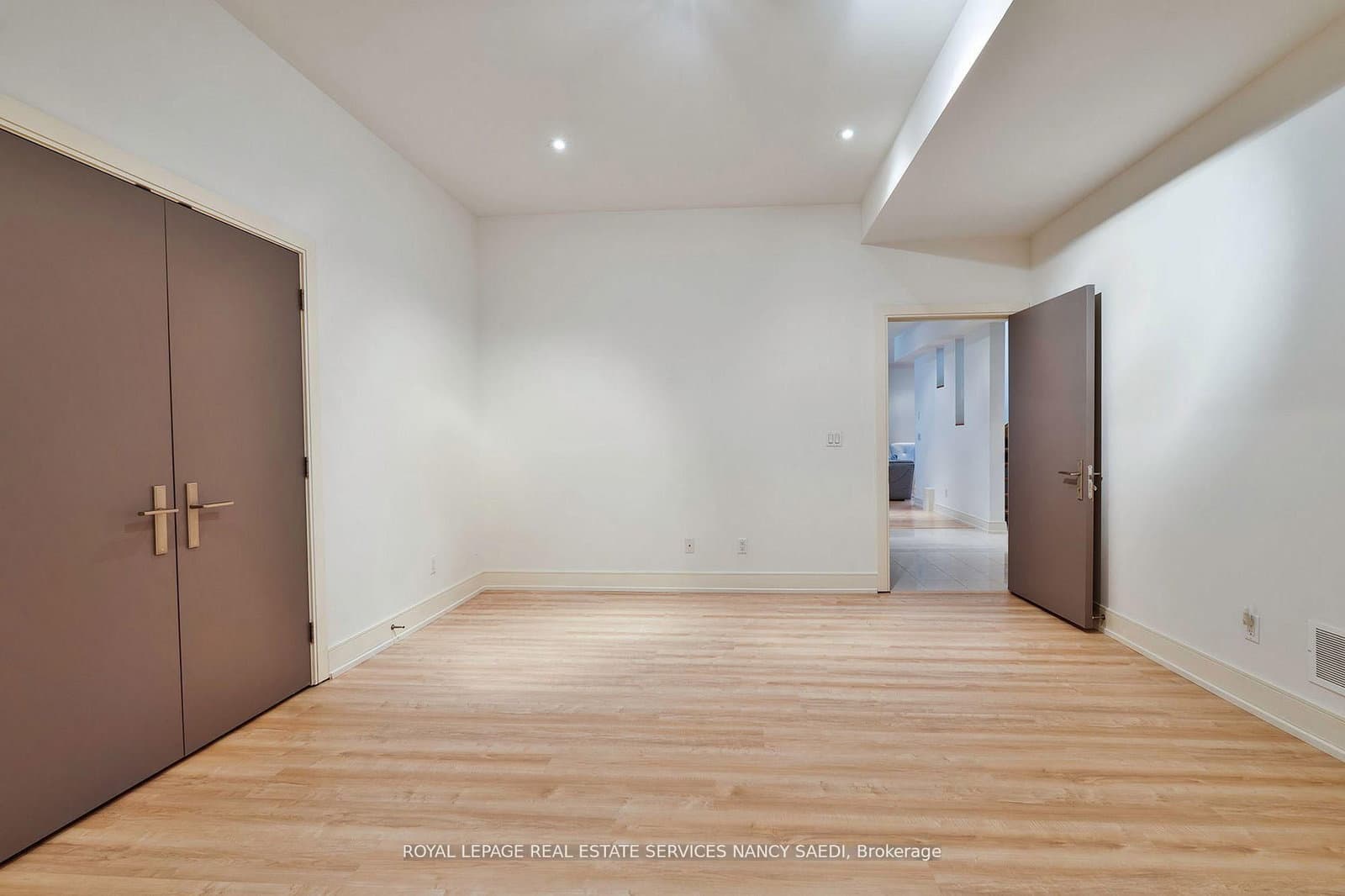 12 York Road thumbnail 35