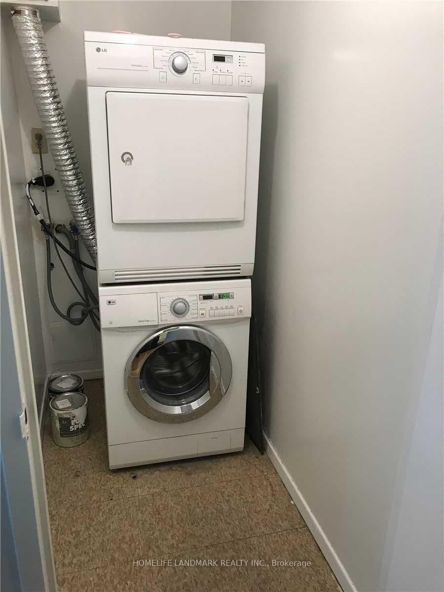633 Bay Street, Unit 1122 thumbnail 10