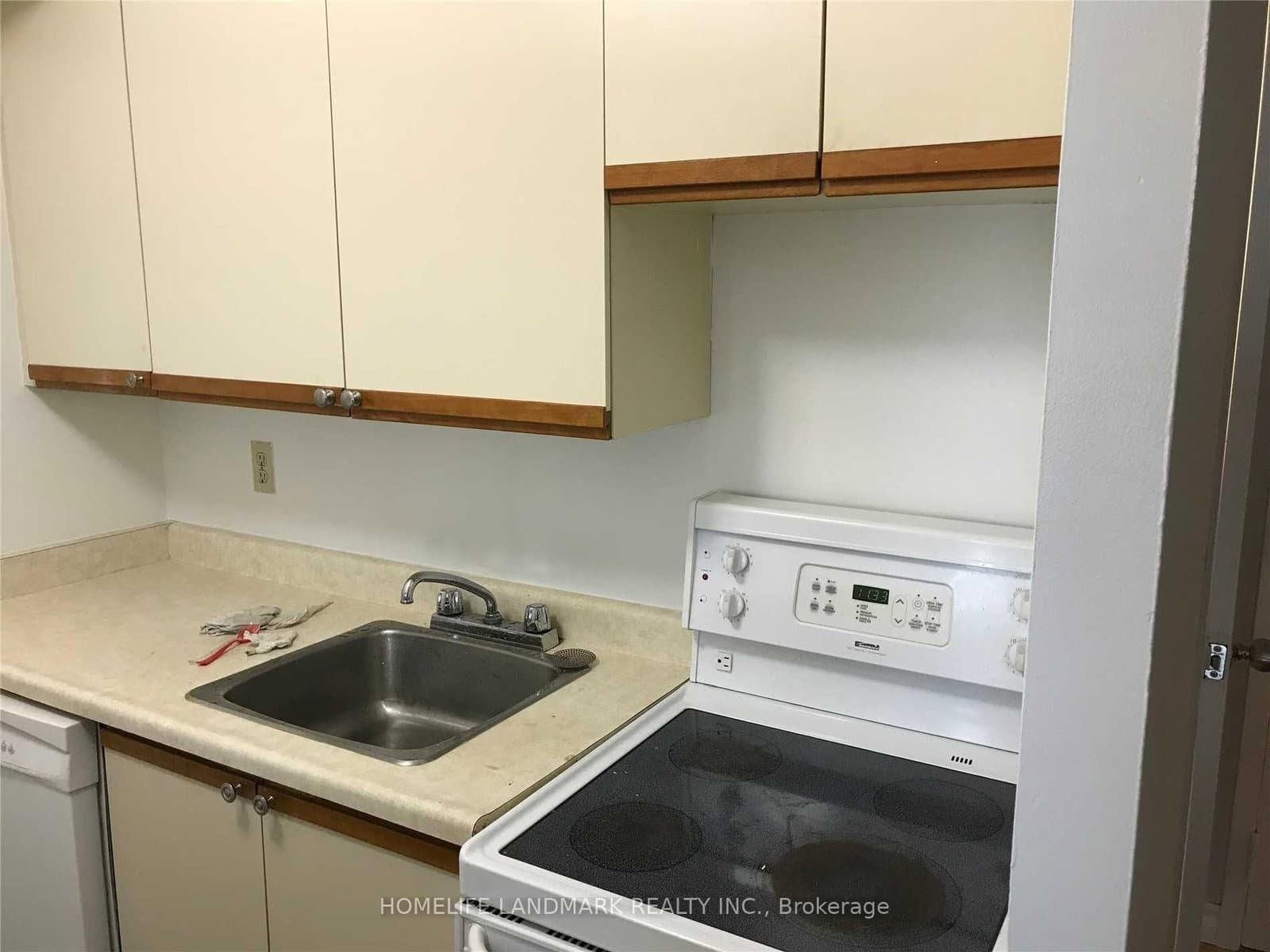 633 Bay Street, Unit 1122 thumbnail 9