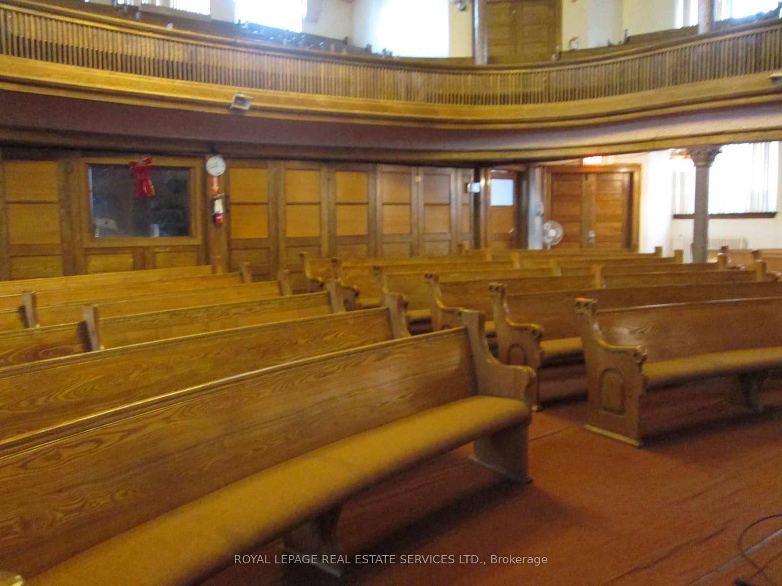 456 King Street E thumbnail 3